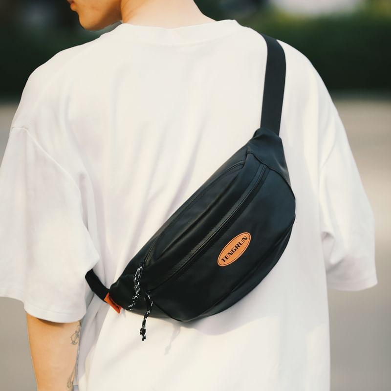 Plain Panel Belt Bag Product Image