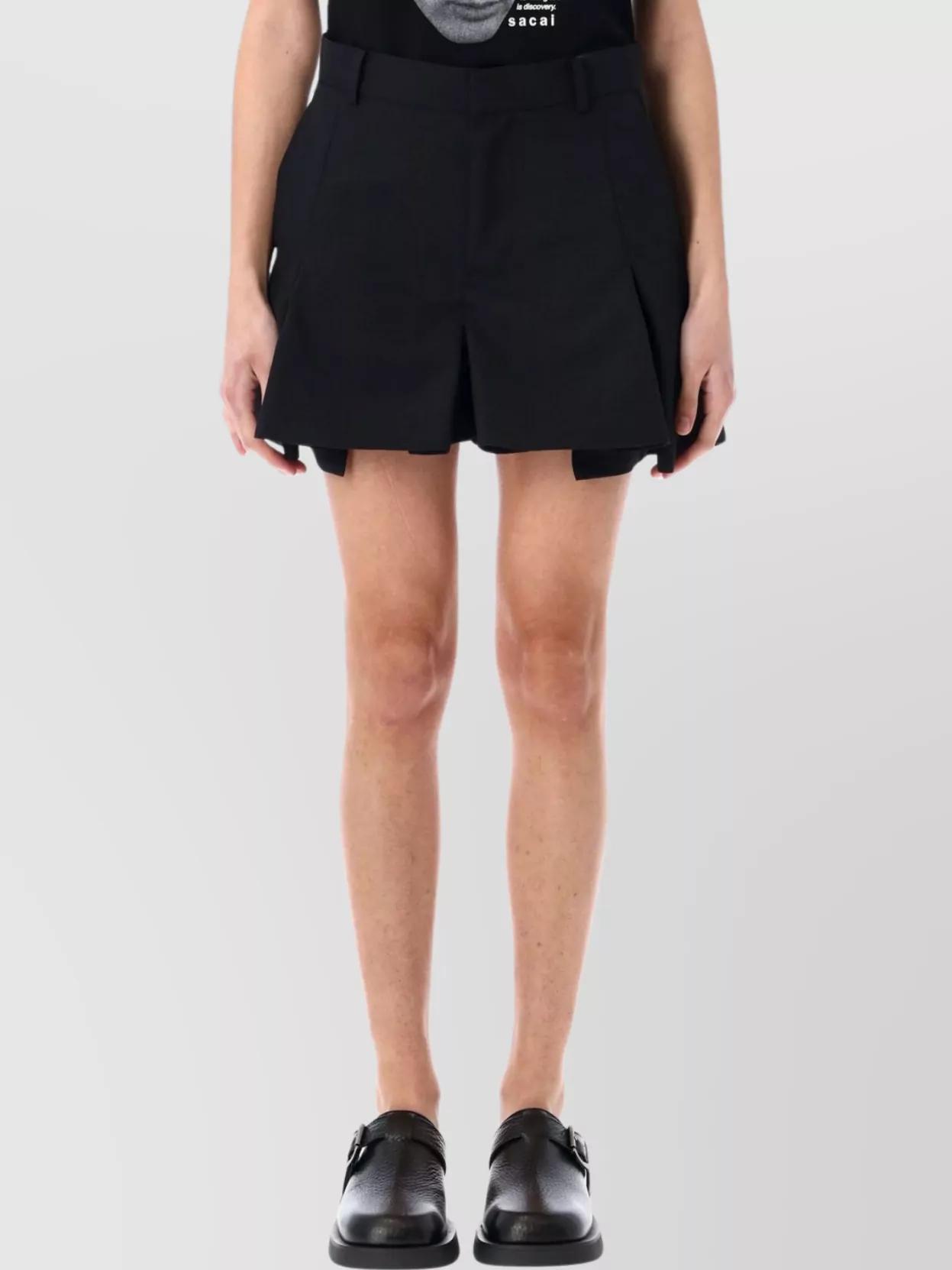 SACAI Black Pleated Shorts In 001 Black Product Image