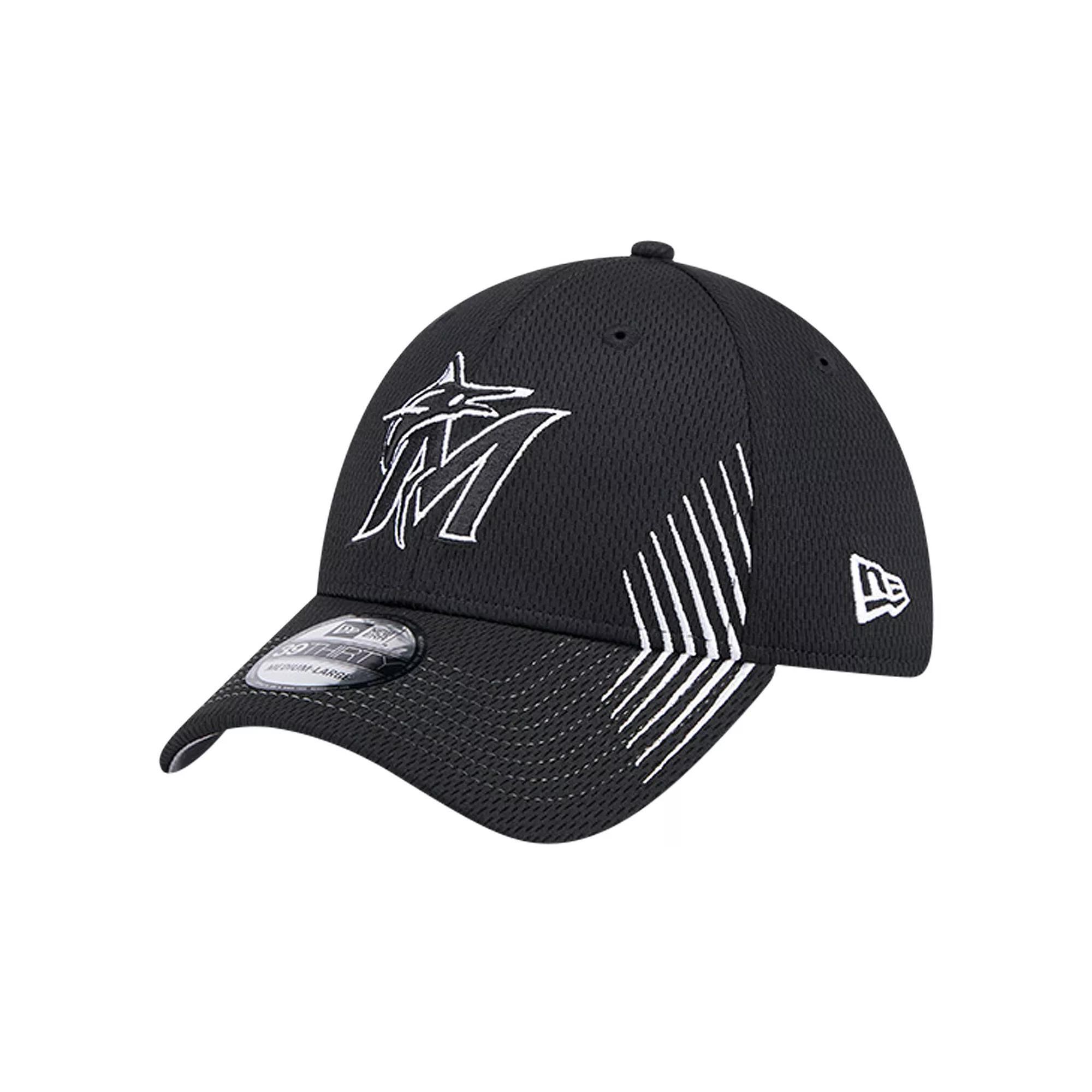 Men's New Era Black Miami Marlins Active Dash Mark 39THIRTY Flex Hat, Size: Medium/Large Product Image