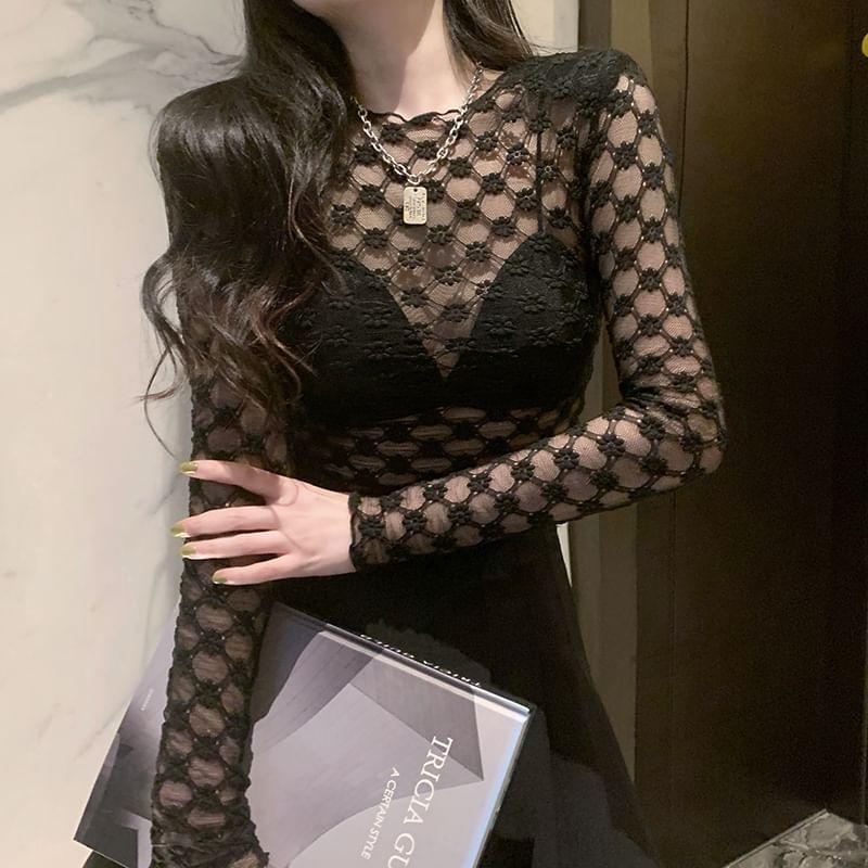Long Sleeve Crew Neck Plain Lace Crop Top Product Image