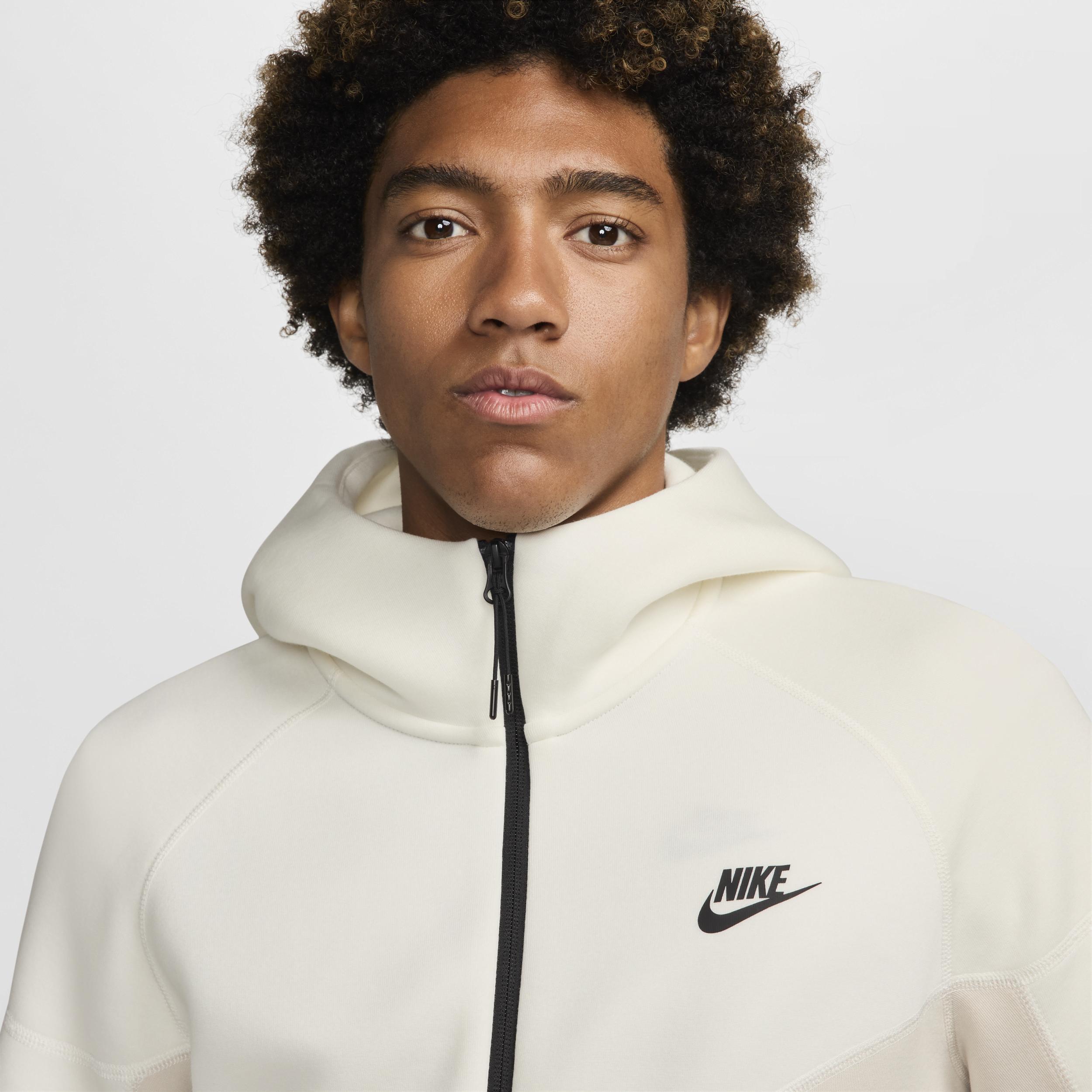 Nike Sportswear Tech Fleece Windrunner Men's Full-Zip Hoodie Product Image