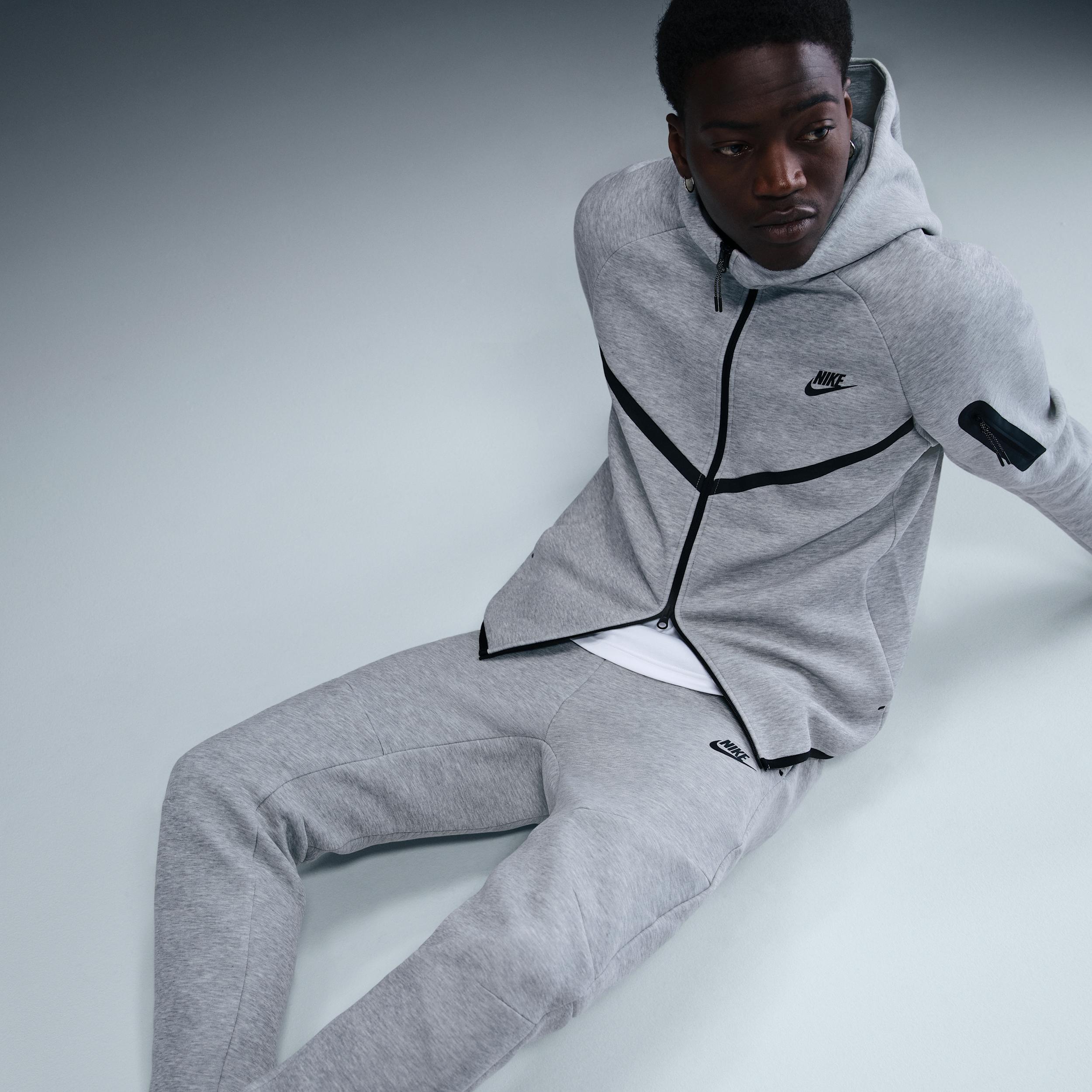 Nike Mens Tech Fleece Jogger Pants Product Image