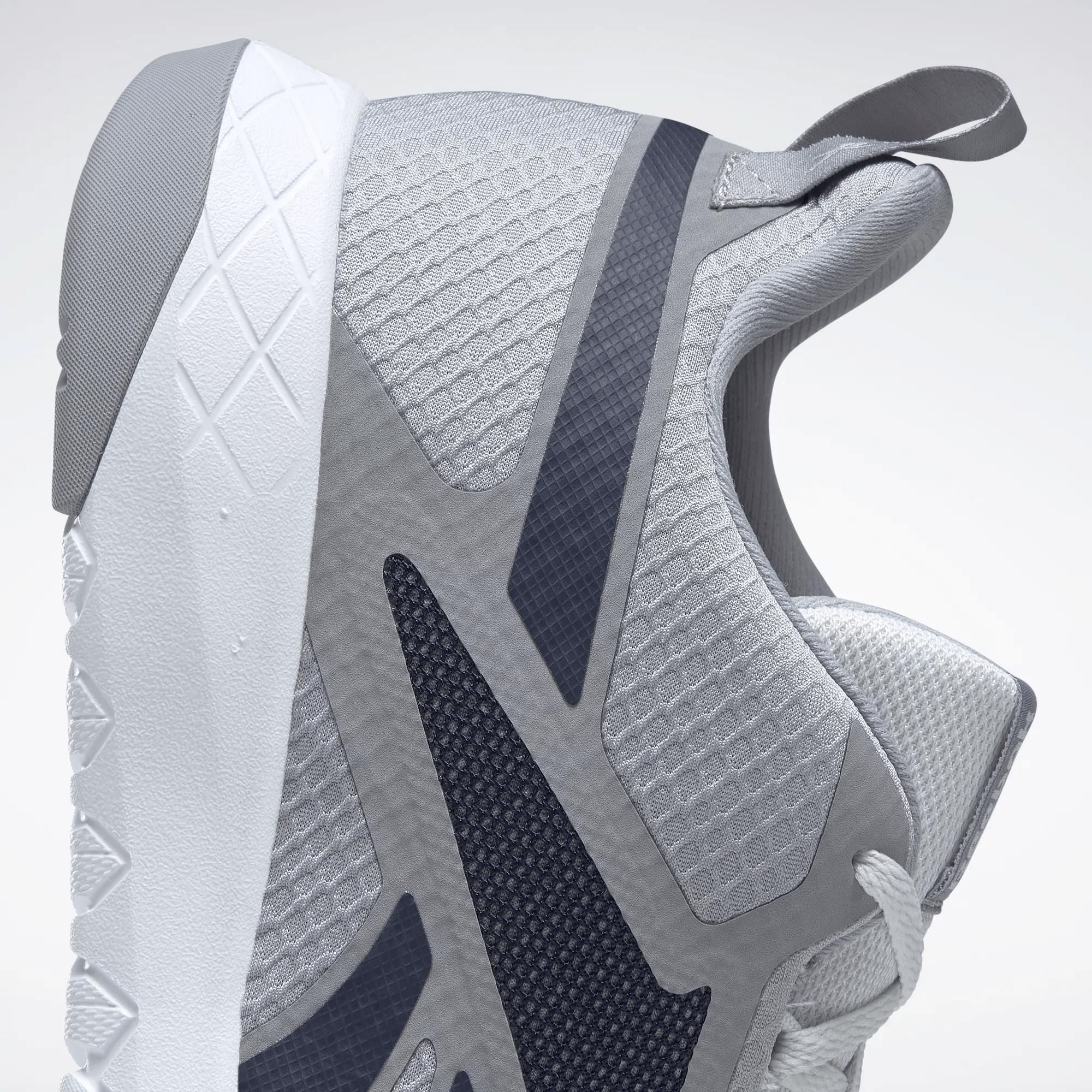 Flexagon Force 3 Wide 4E Men's Training Shoes in Black Product Image
