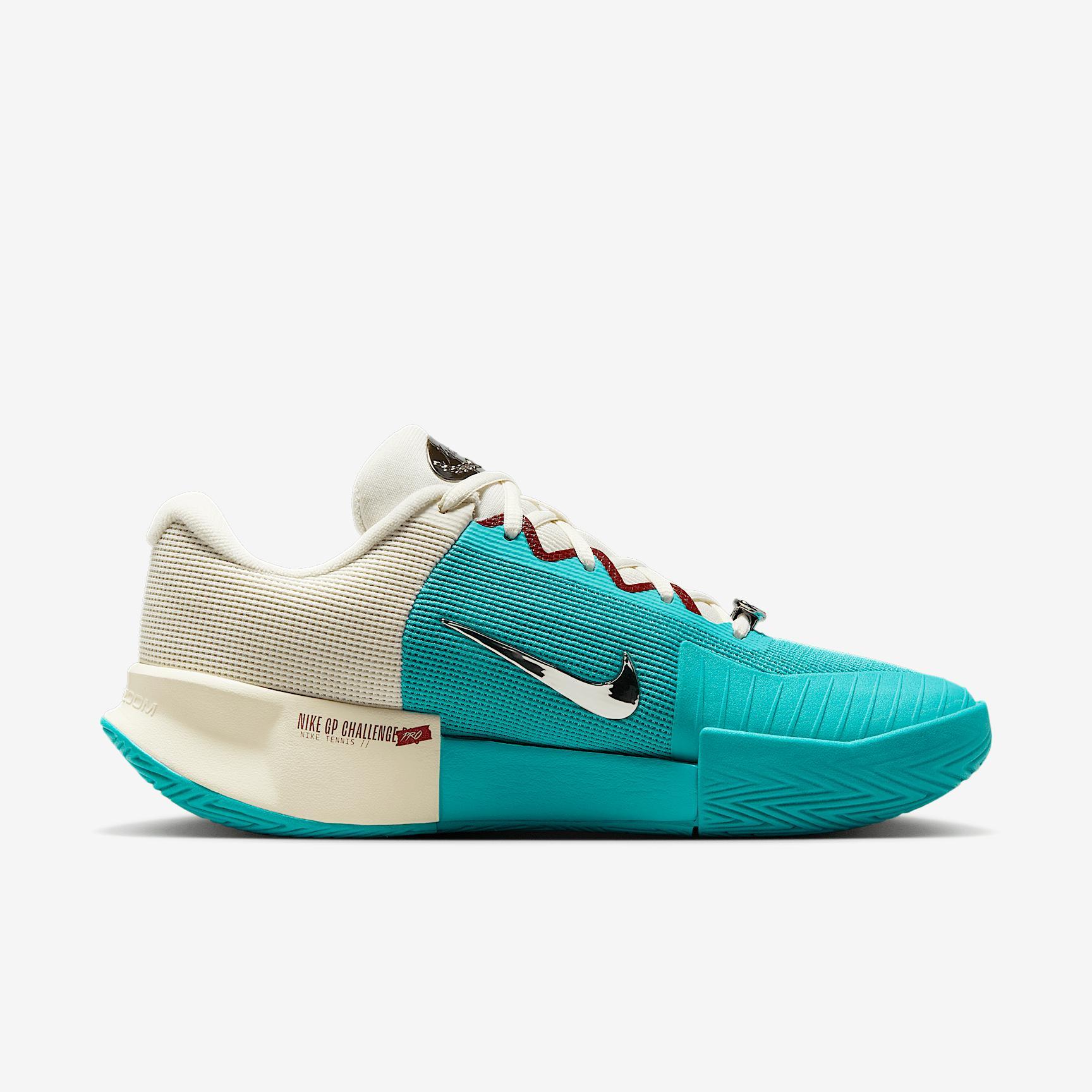 Nike GP Challenge Pro Premium Women's Hard Court Tennis Shoes Product Image