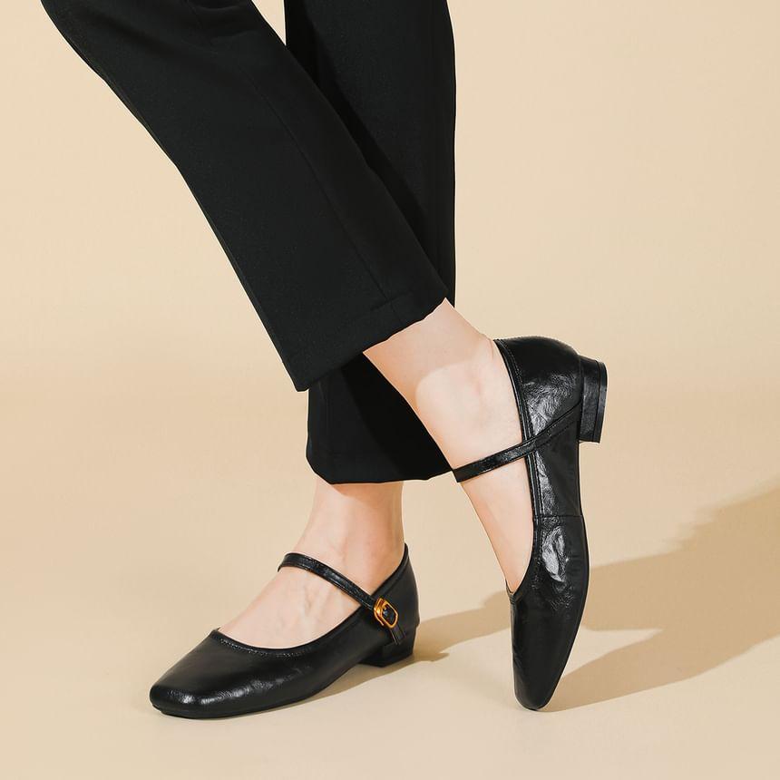 Low Heel Faux Leather Pumps Product Image