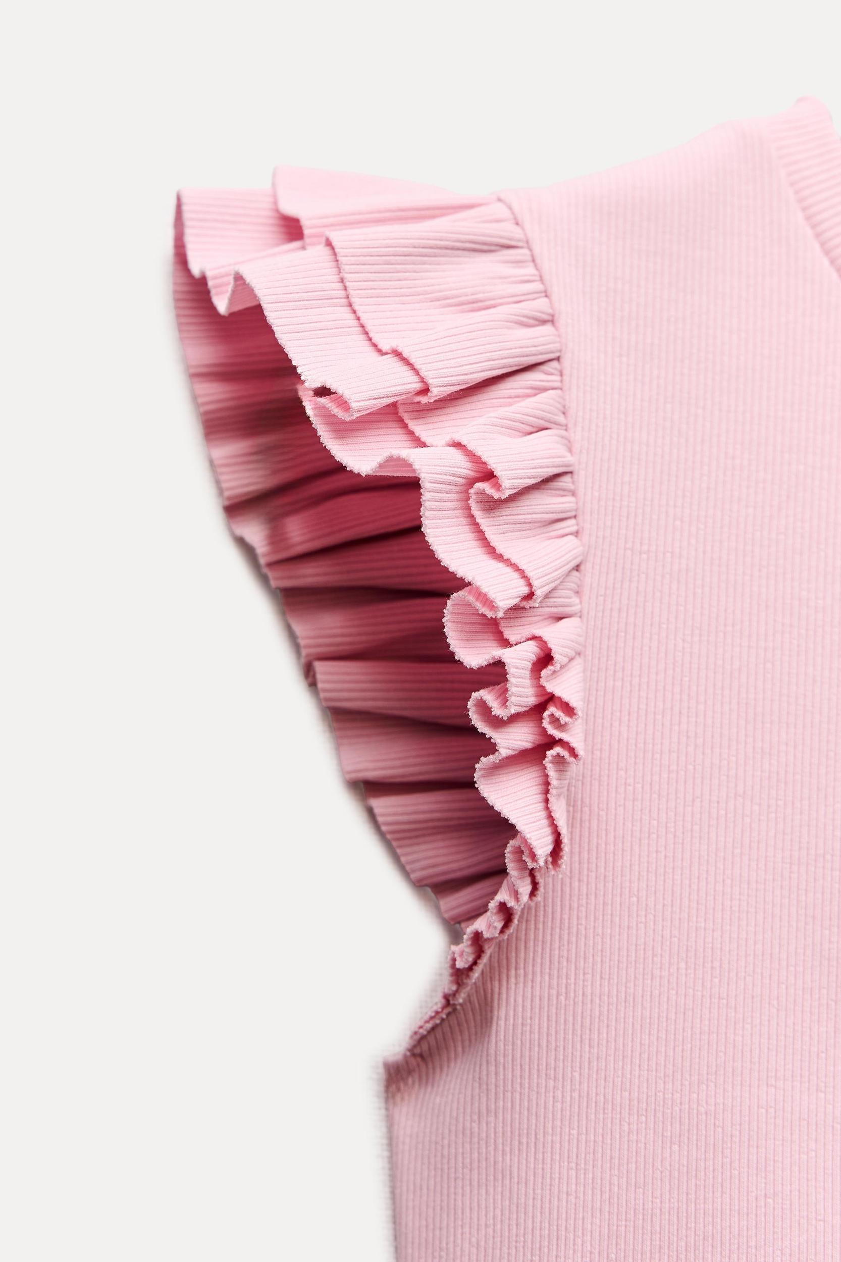 RUFFLED TOP Product Image
