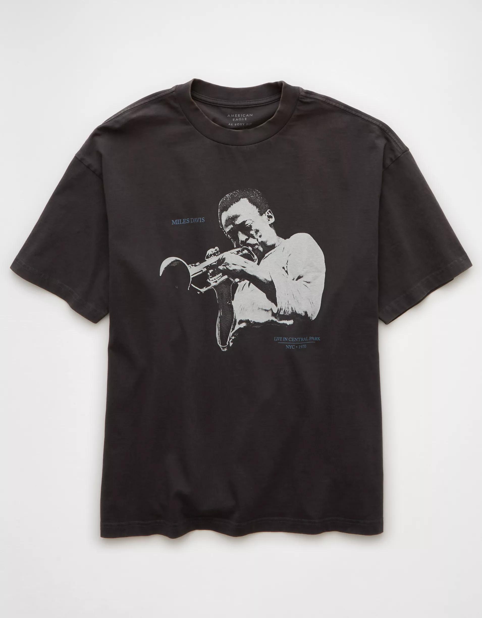 AE Boxy Miles Davis Graphic T-Shirt Product Image