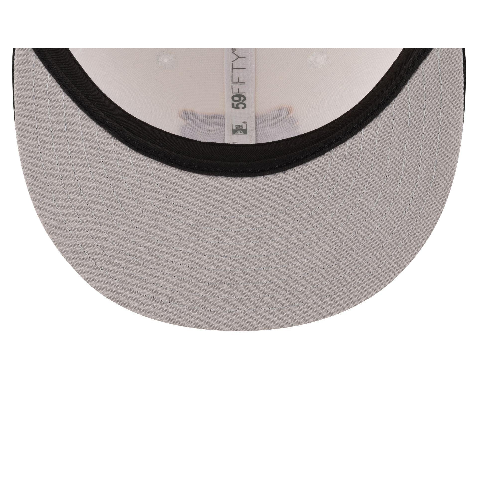 Boston Bruins Historic Bear 59FIFTY Fitted Hat Male Product Image