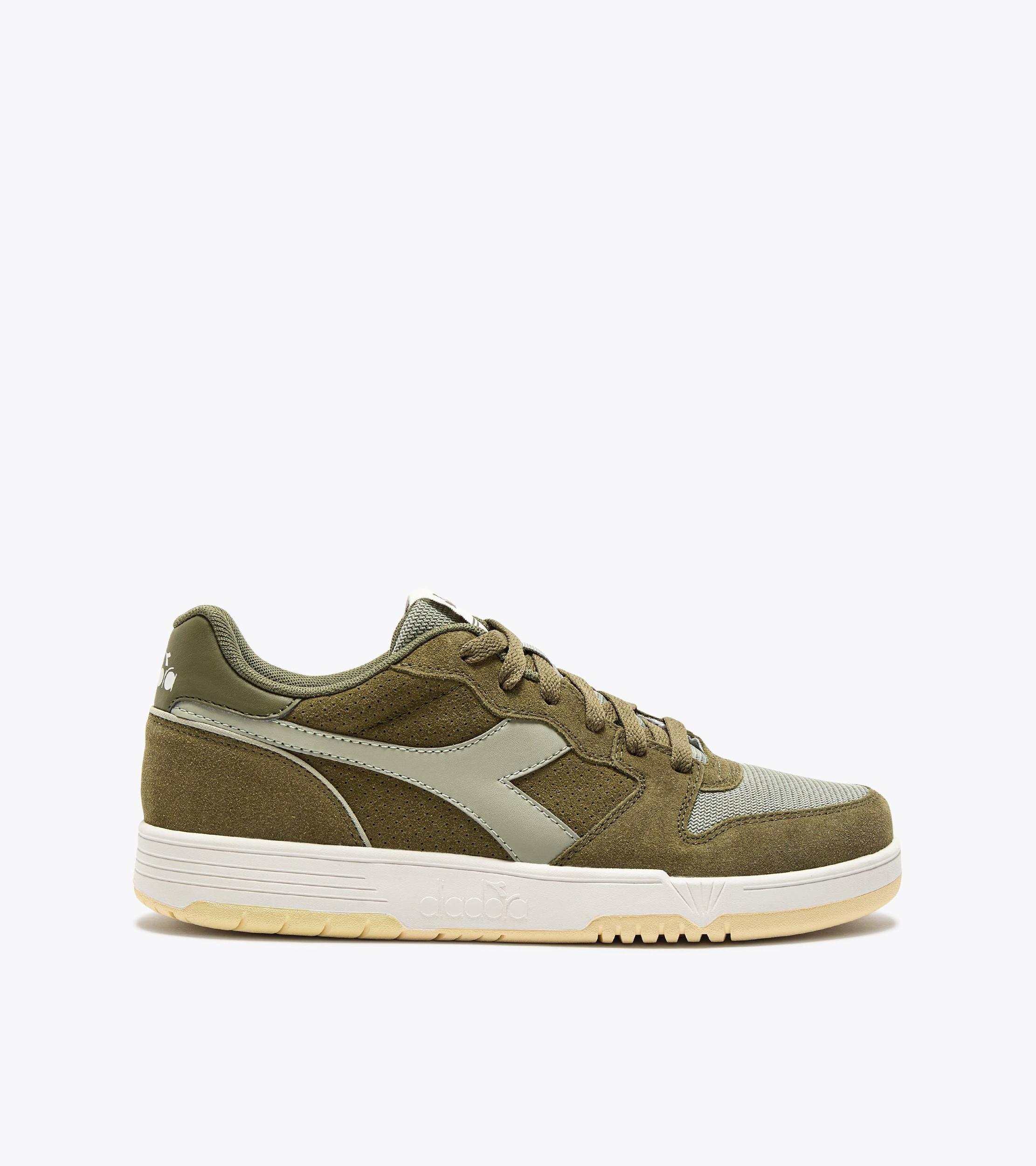 DEUCE M2 SUEDE Product Image