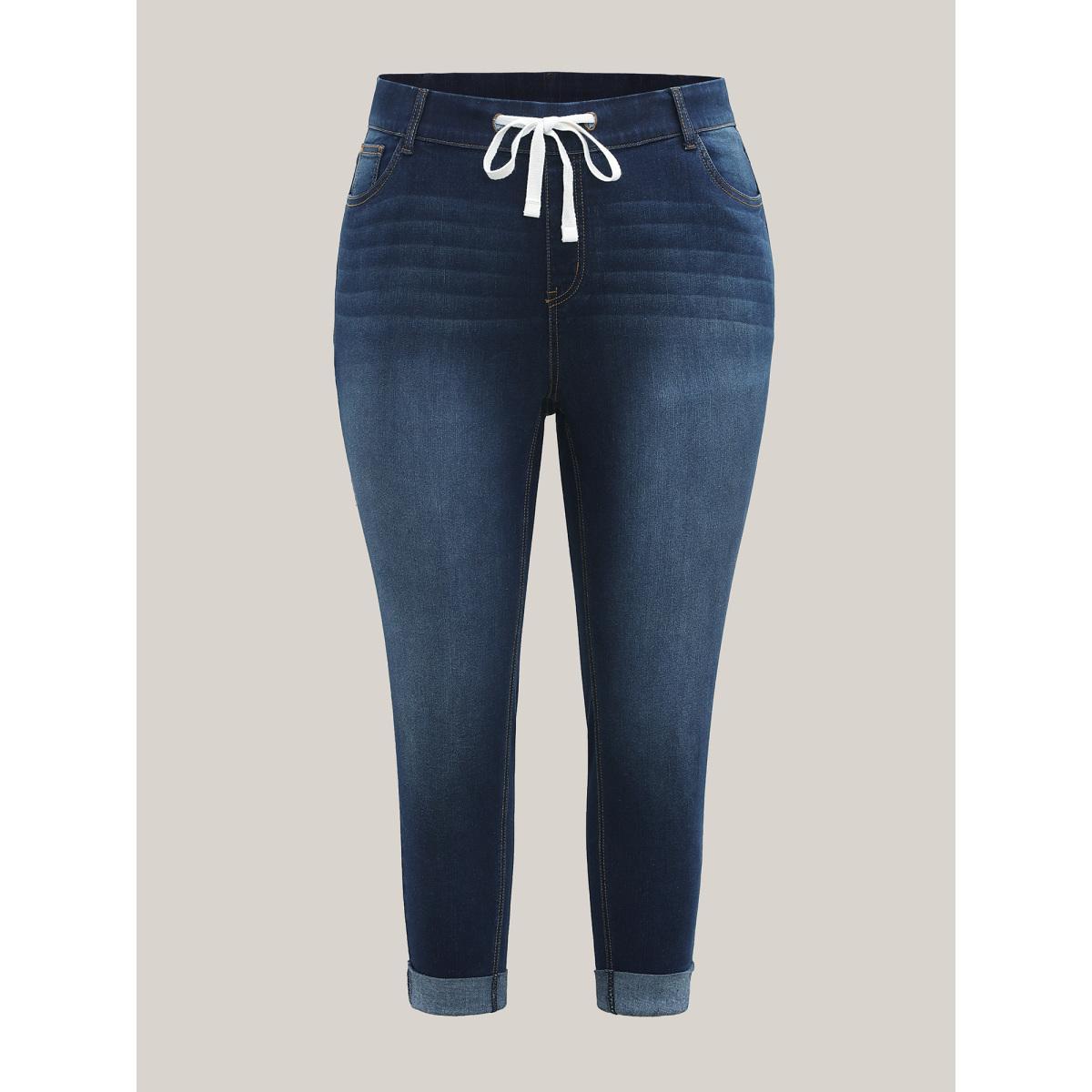 Plus Size Rolled Hem Cropped Skinny-Fit Jeans Women Denimindigo Work From Home Medium stretch Slanted pocket Jeans BloomChic 16/1X Product Image