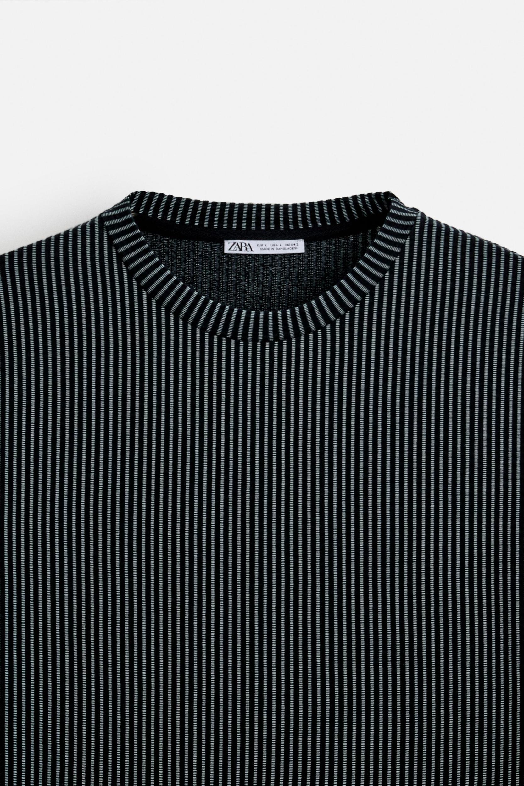 SEERSUCKER T-SHIRT Product Image