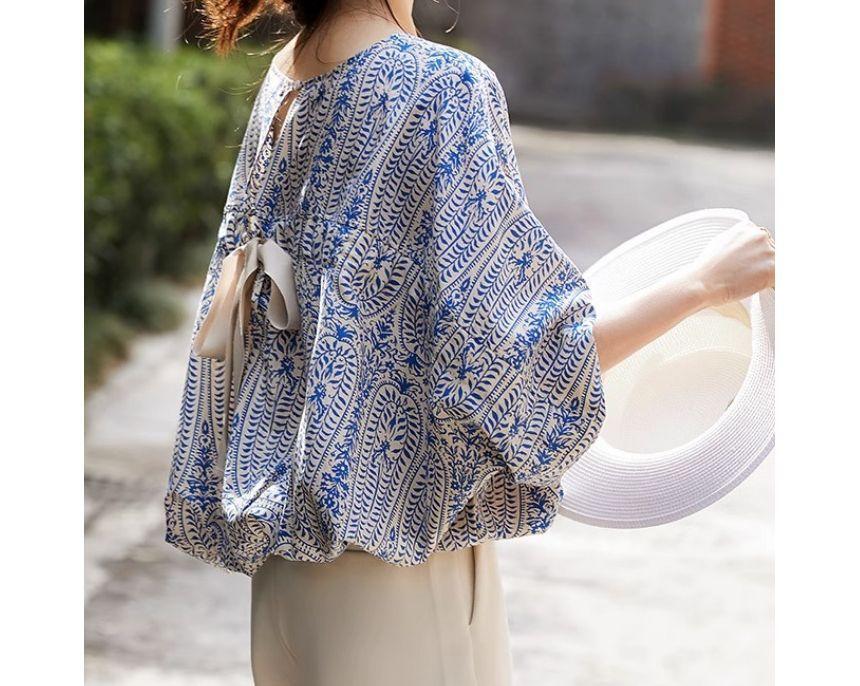 Short-Sleeve Floral Embroidered Bow Back Blouse Product Image