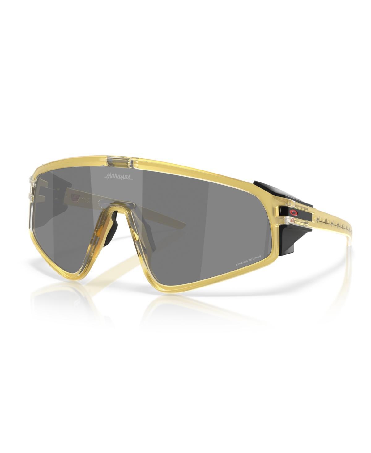 Oakley Men's Latch™ Panel Patrick Mahomes Ii Collection Sunglasses Product Image
