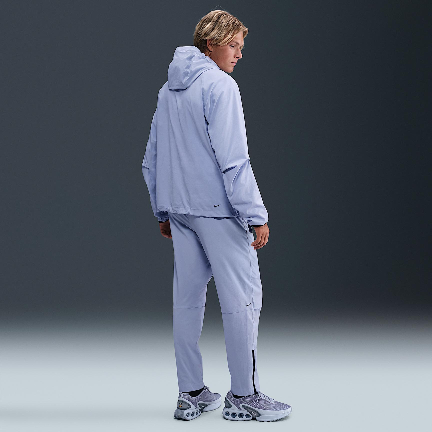 Nike Men's Tech Woven Pants Product Image