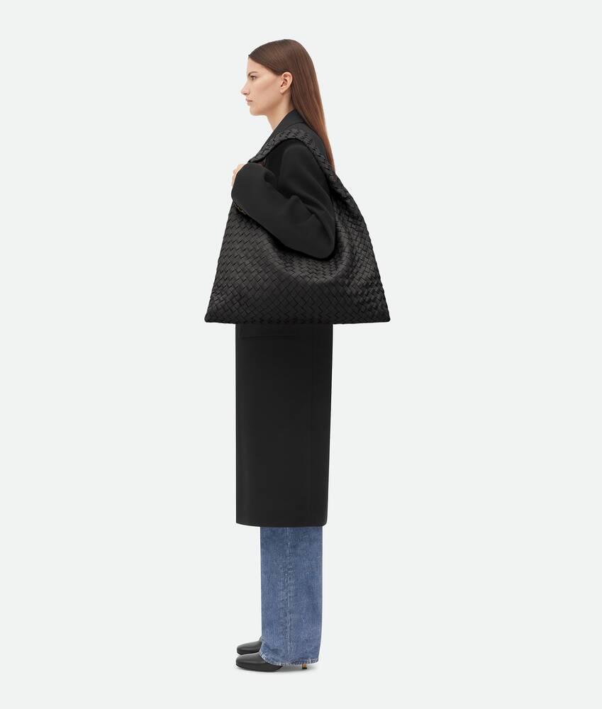 Women's Large Hop in Black Product Image