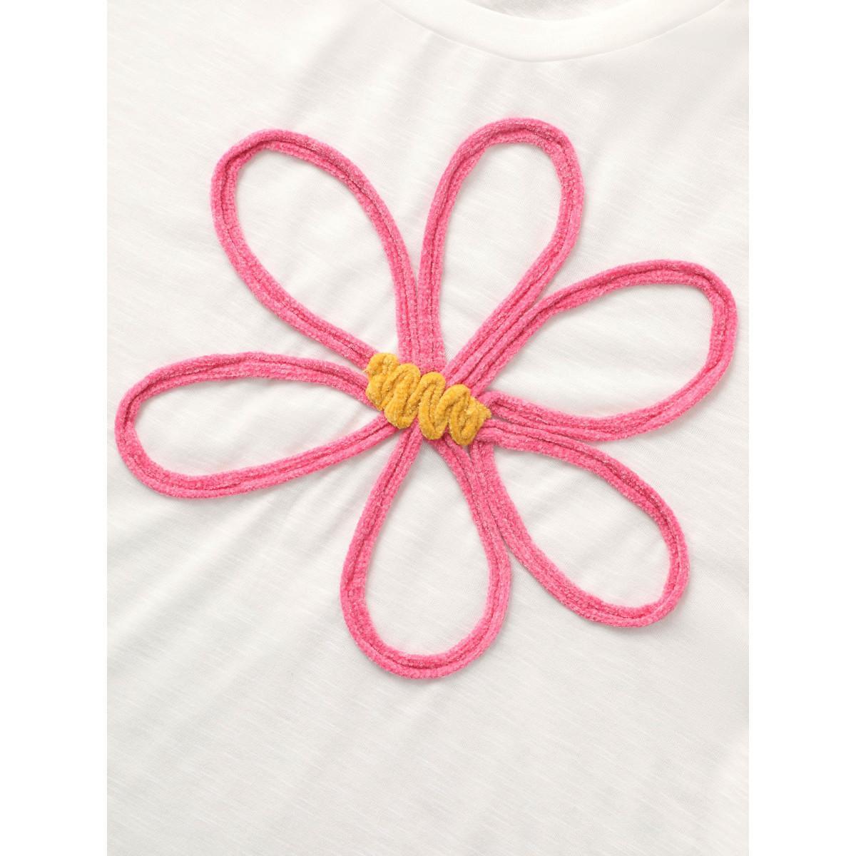 Plus Size Bamboo Textured Floral Embroided T-shirt Originalwhite Women Casual Contrast Natural Flowers Round Neck Everyday T-shirts BloomChic 26/4X Product Image