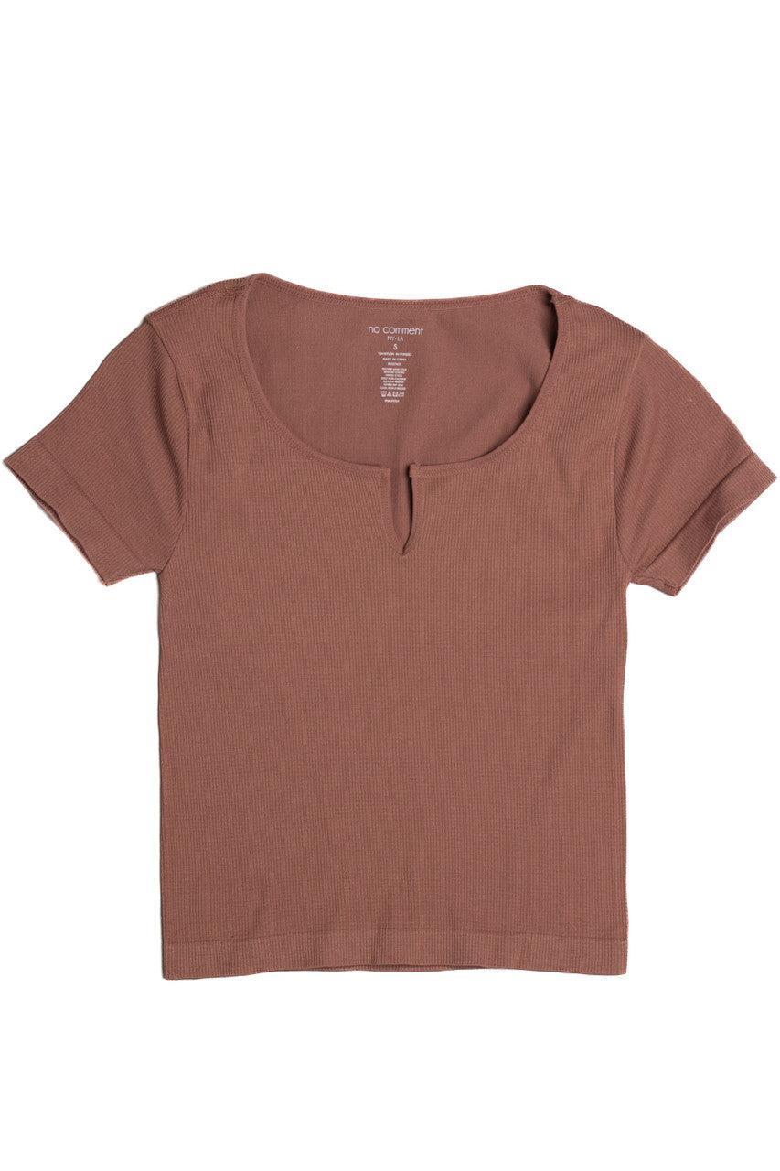 Brown Short Sleeve Seamless Notched Tee Product Image