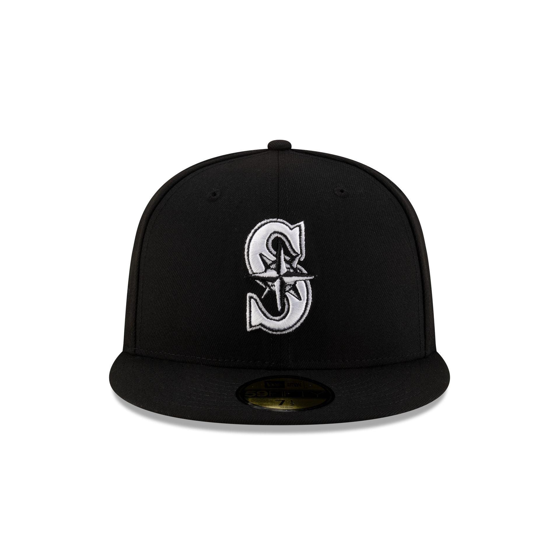 New York Yankees Black and White Basic 59FIFTY Fitted Hat Male Product Image