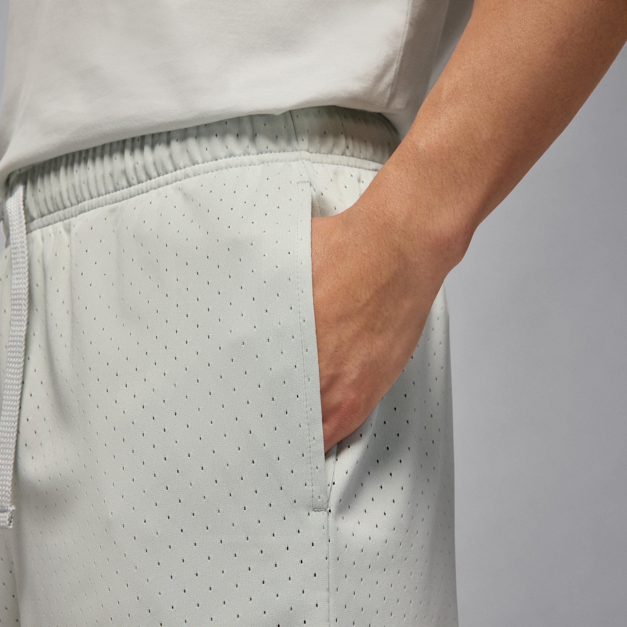 Jordan Sport Men's Dri-FIT Mesh Shorts Product Image