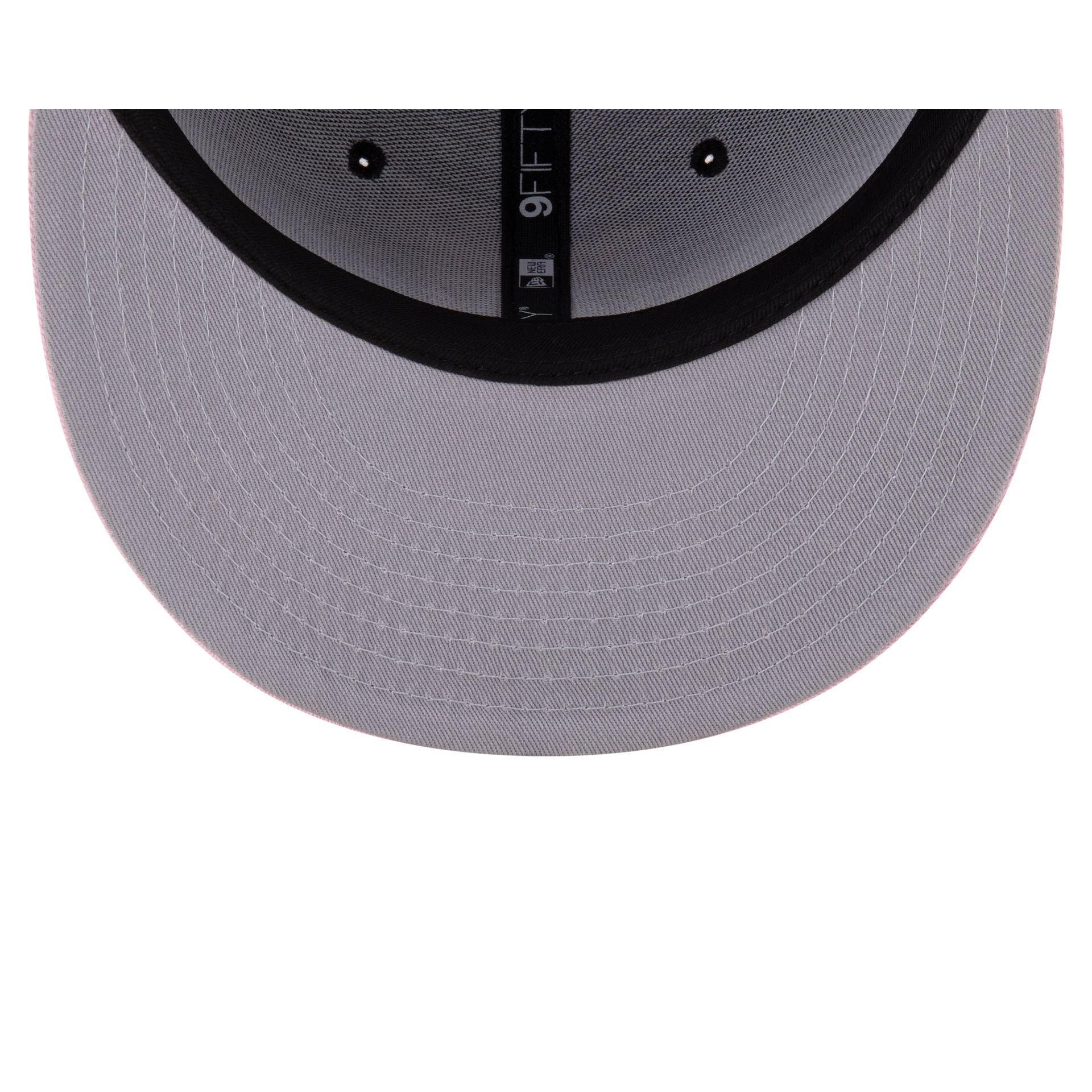 Philadelphia Eagles Circle Patch 9SEVENTY Stretch-Snap Hat Male Product Image