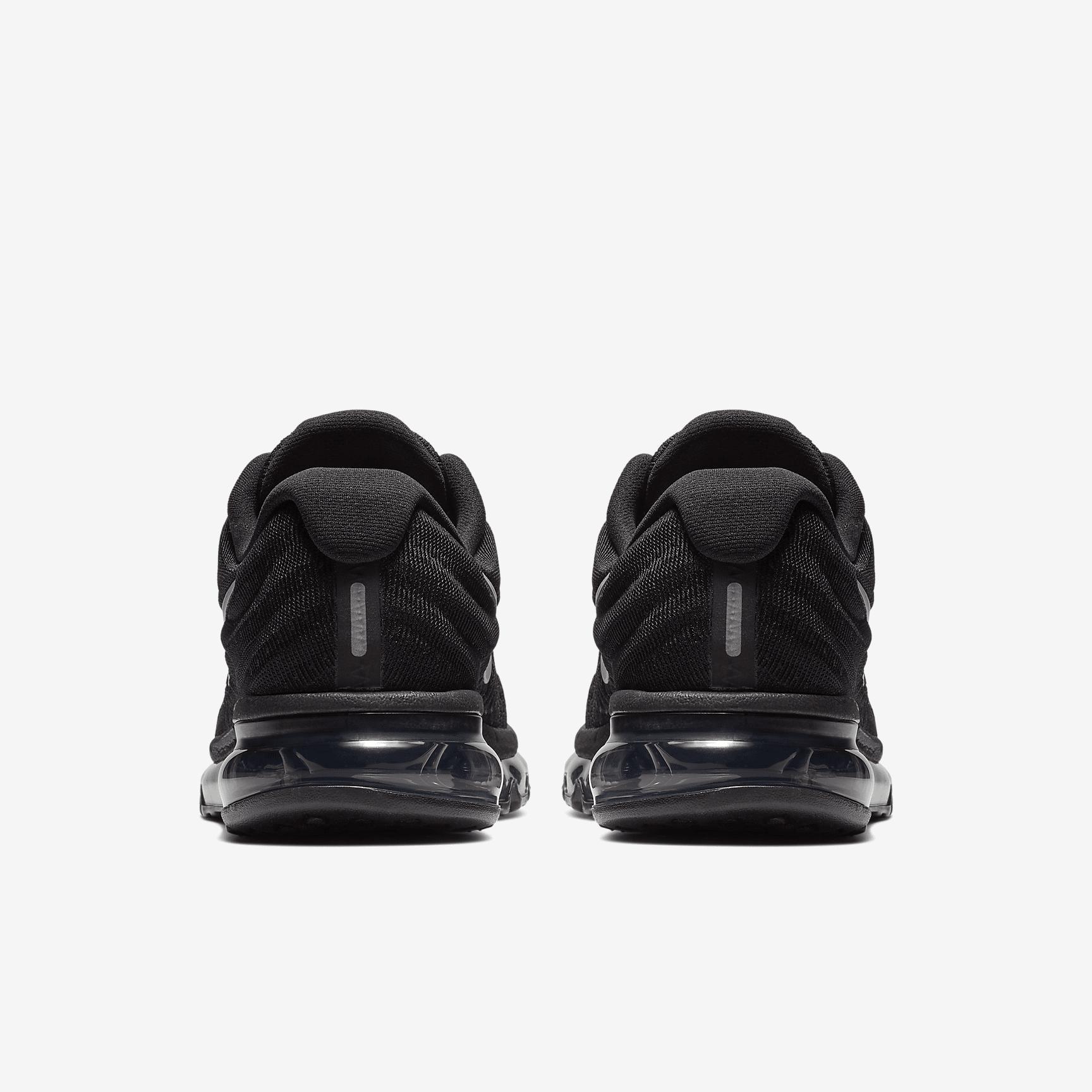 Nike Men's Air Max 2013 Shoes Product Image