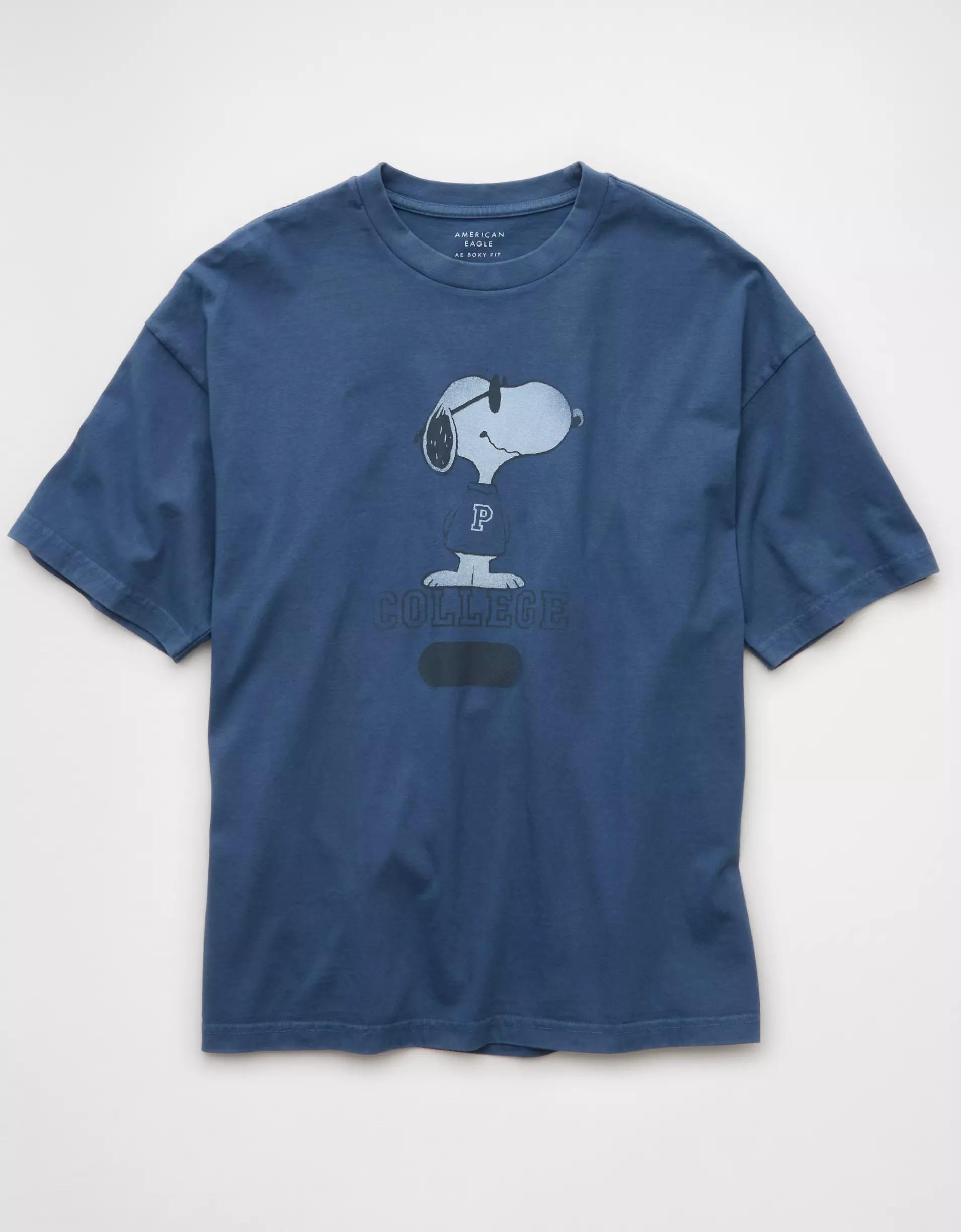 AE Boxy Snoopy Graphic T-Shirt Product Image