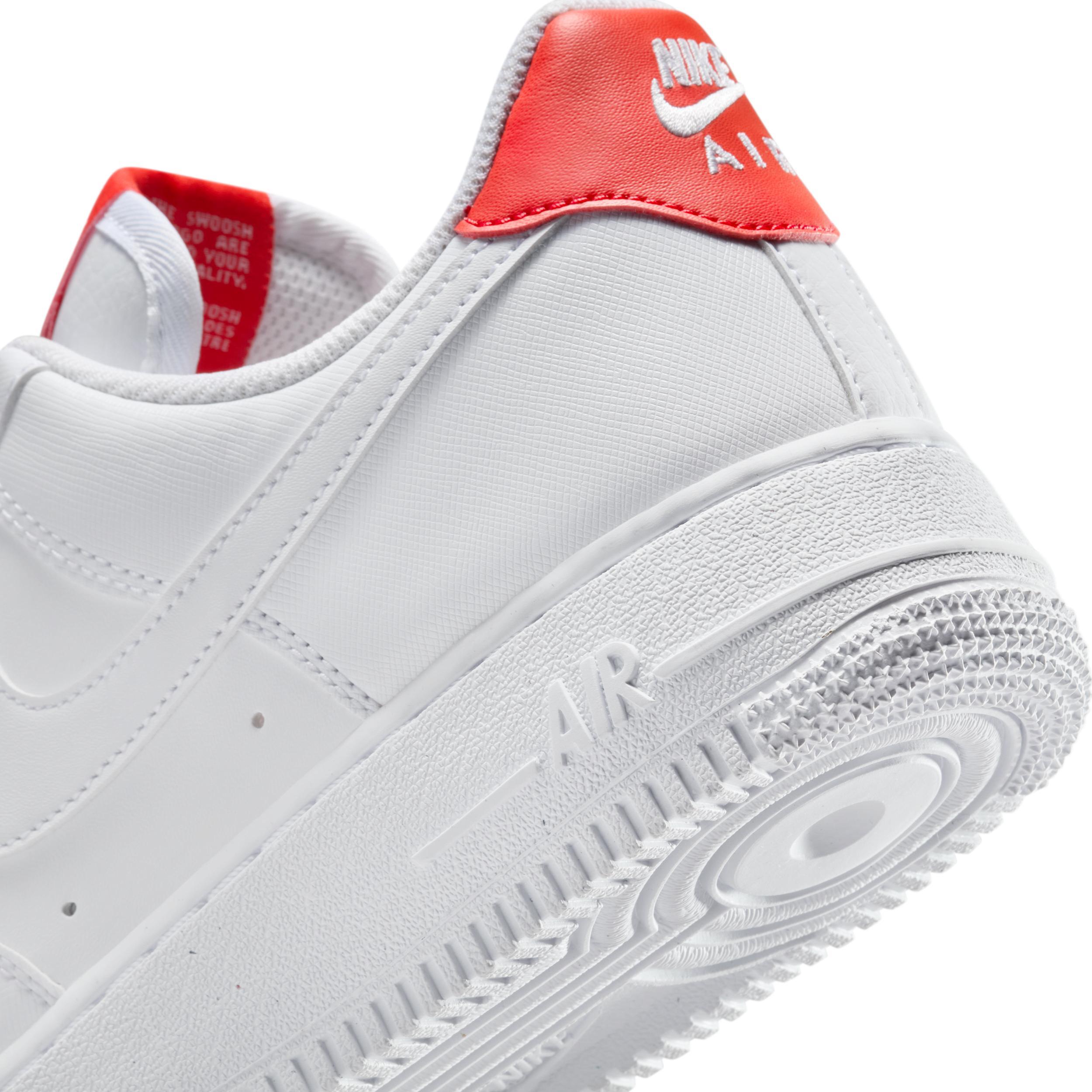 Nike Women's Air Force 1 '07 Shoes Product Image