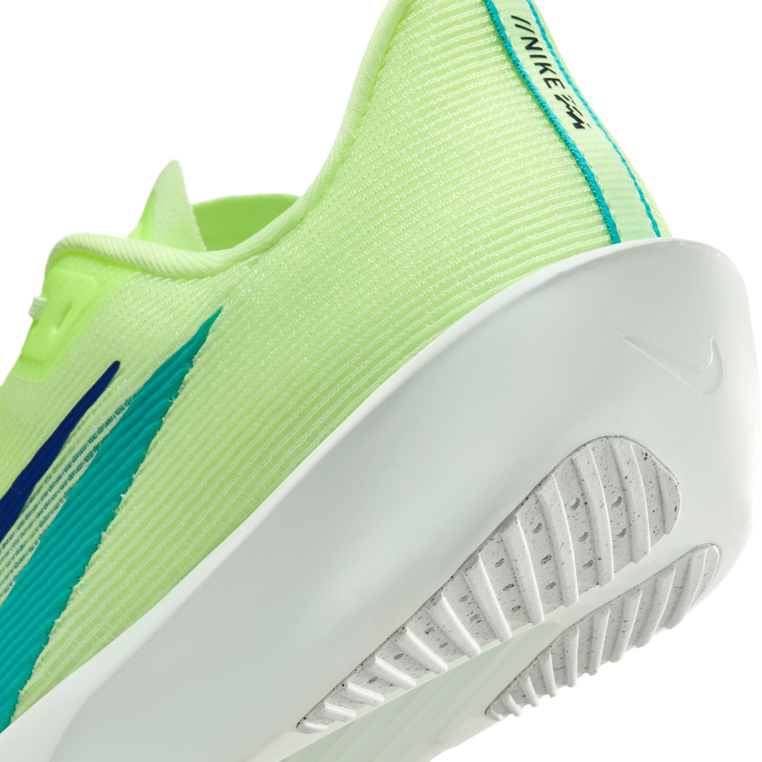 Nike Men's Zoom Rival Fly 4 Road Racing Shoes Product Image