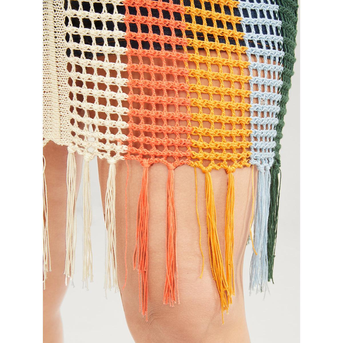 Plus Size Colorblock Contrast Dolman Sleeve Cut Out Tassels Hem Knit Top Multicolor Women Vacation Loose Sleeveless V-neck Dailywear Pullovers BloomChic 22-24/3X Product Image
