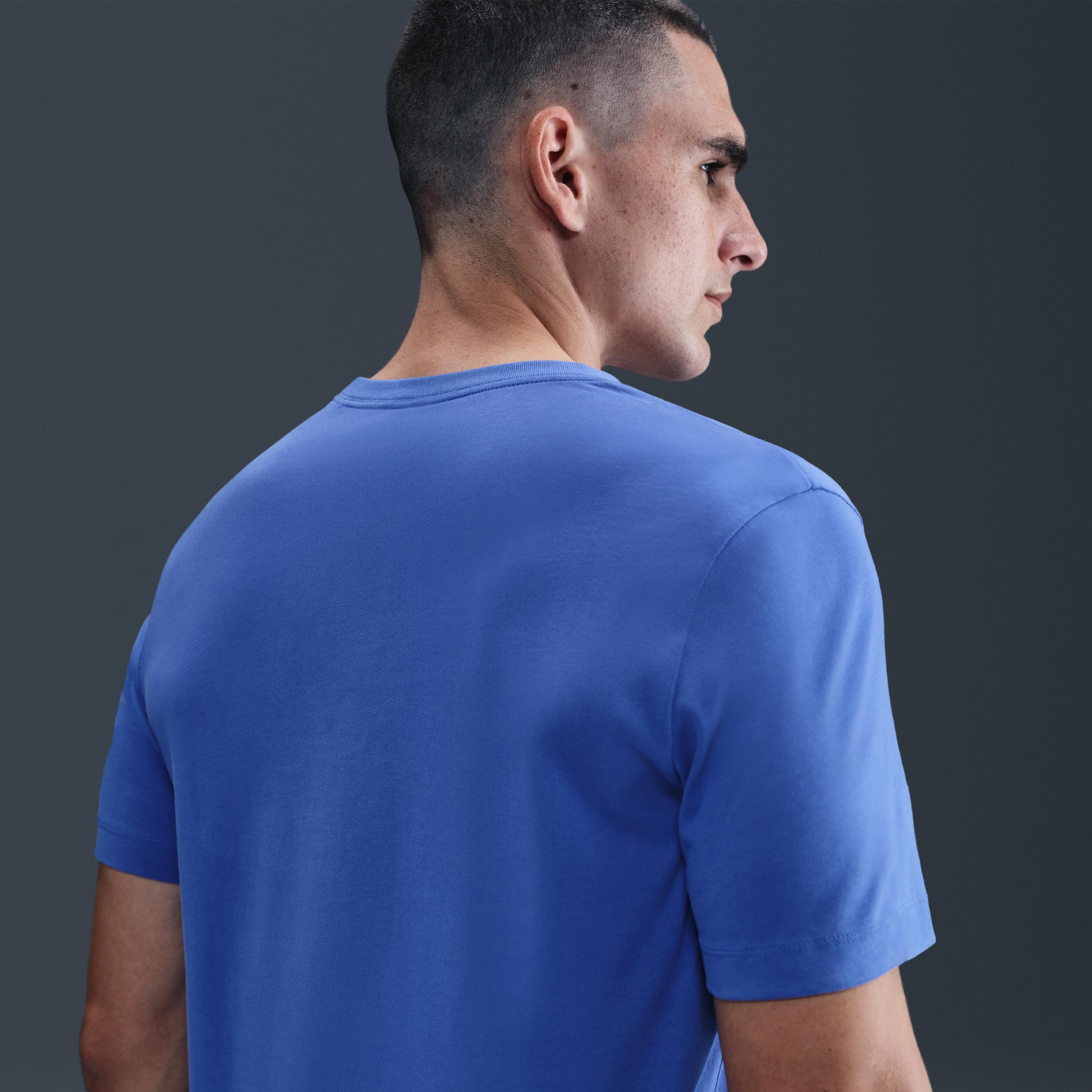 Nike Men's Dri-FIT Training T-Shirt Product Image