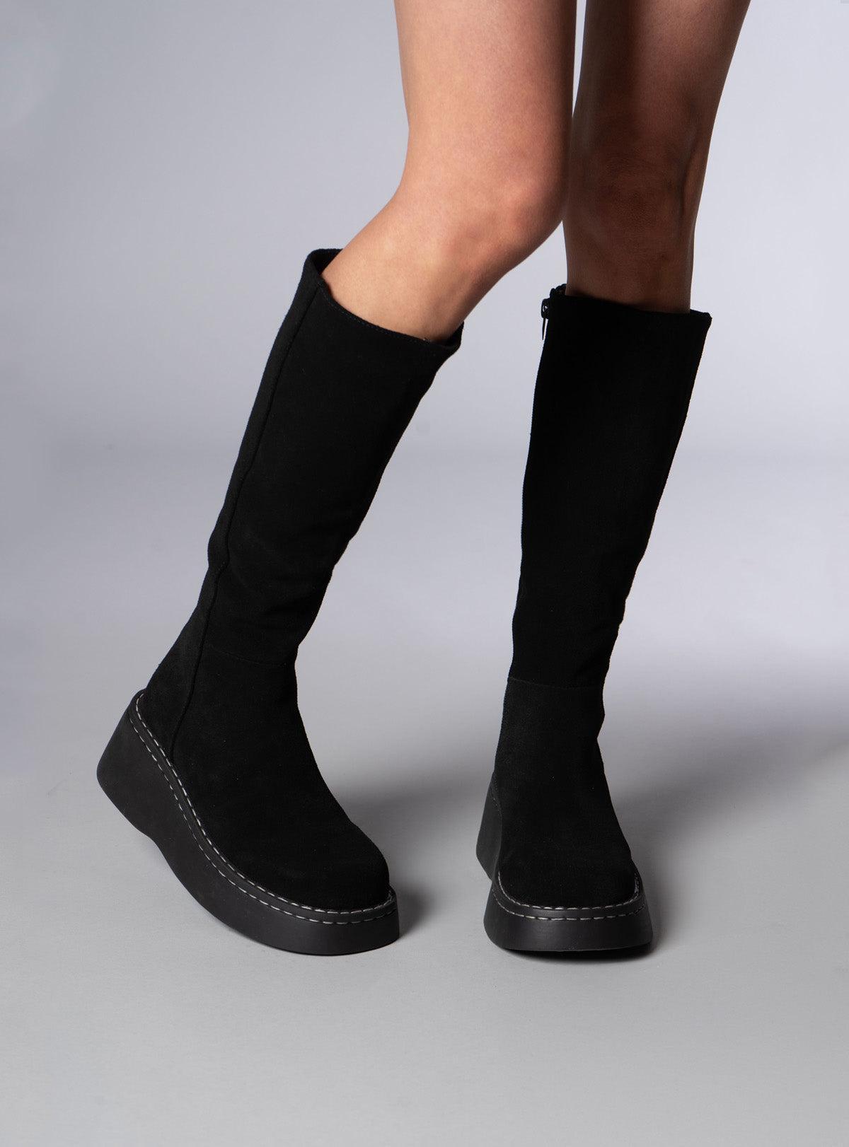 Bundt Boot Female Product Image