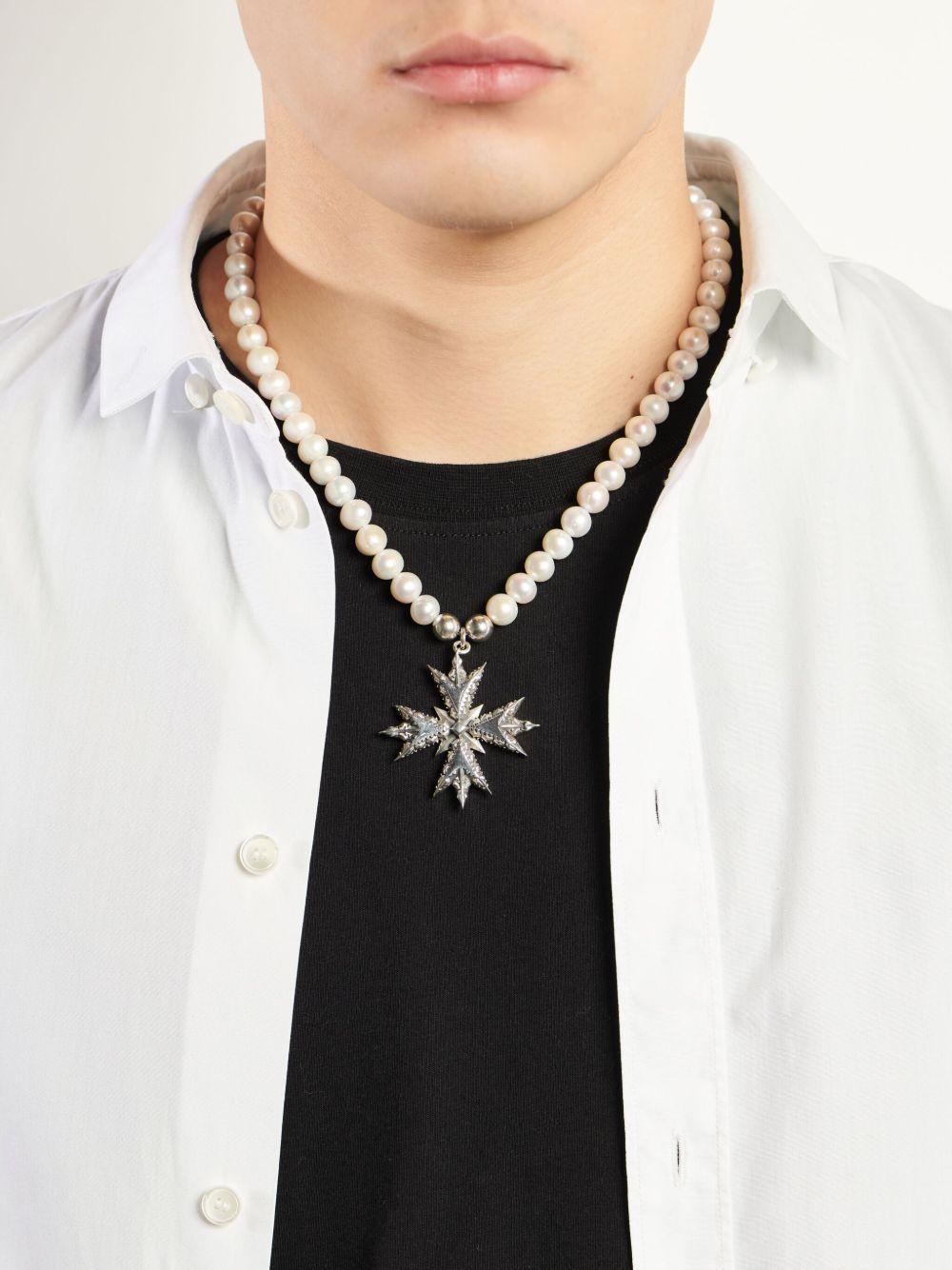 EB Crest pearl necklace Product Image