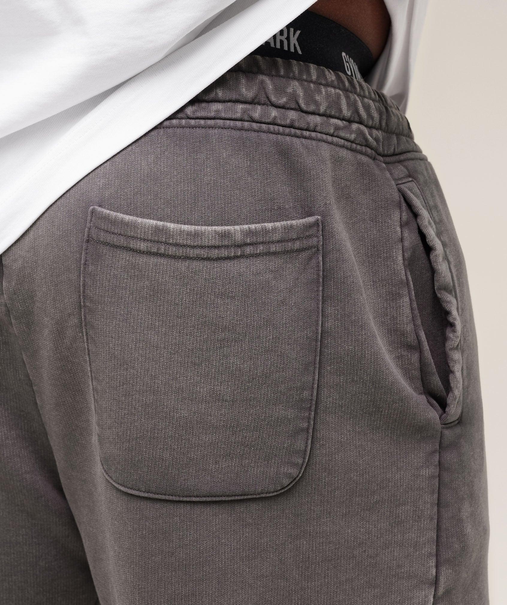 Gymshark Heritage 5" Shorts - Onyx Grey Male Product Image