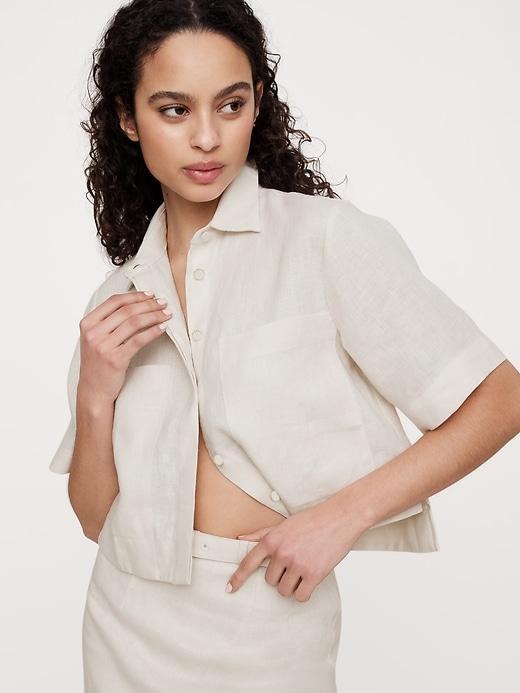 Boxy Linen Cropped Shirt Product Image