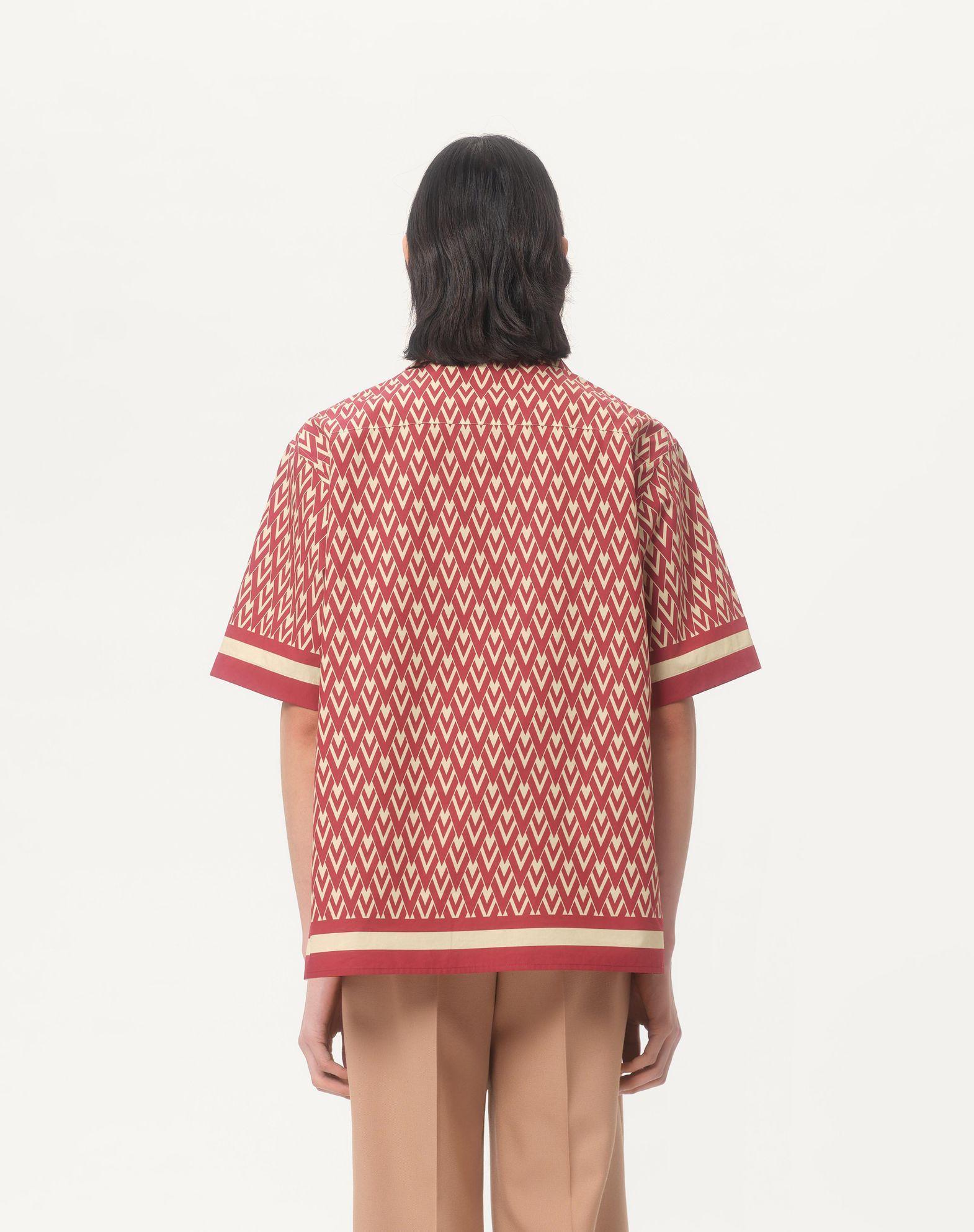 Cotton Popeline Bowling Shirt With Toute La V Print Product Image