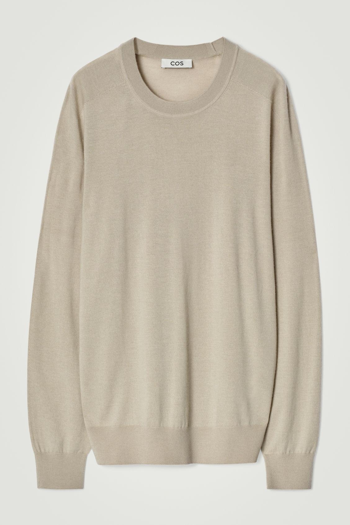 FINE-KNIT CASHMERE CREW-NECK SWEATER Product Image