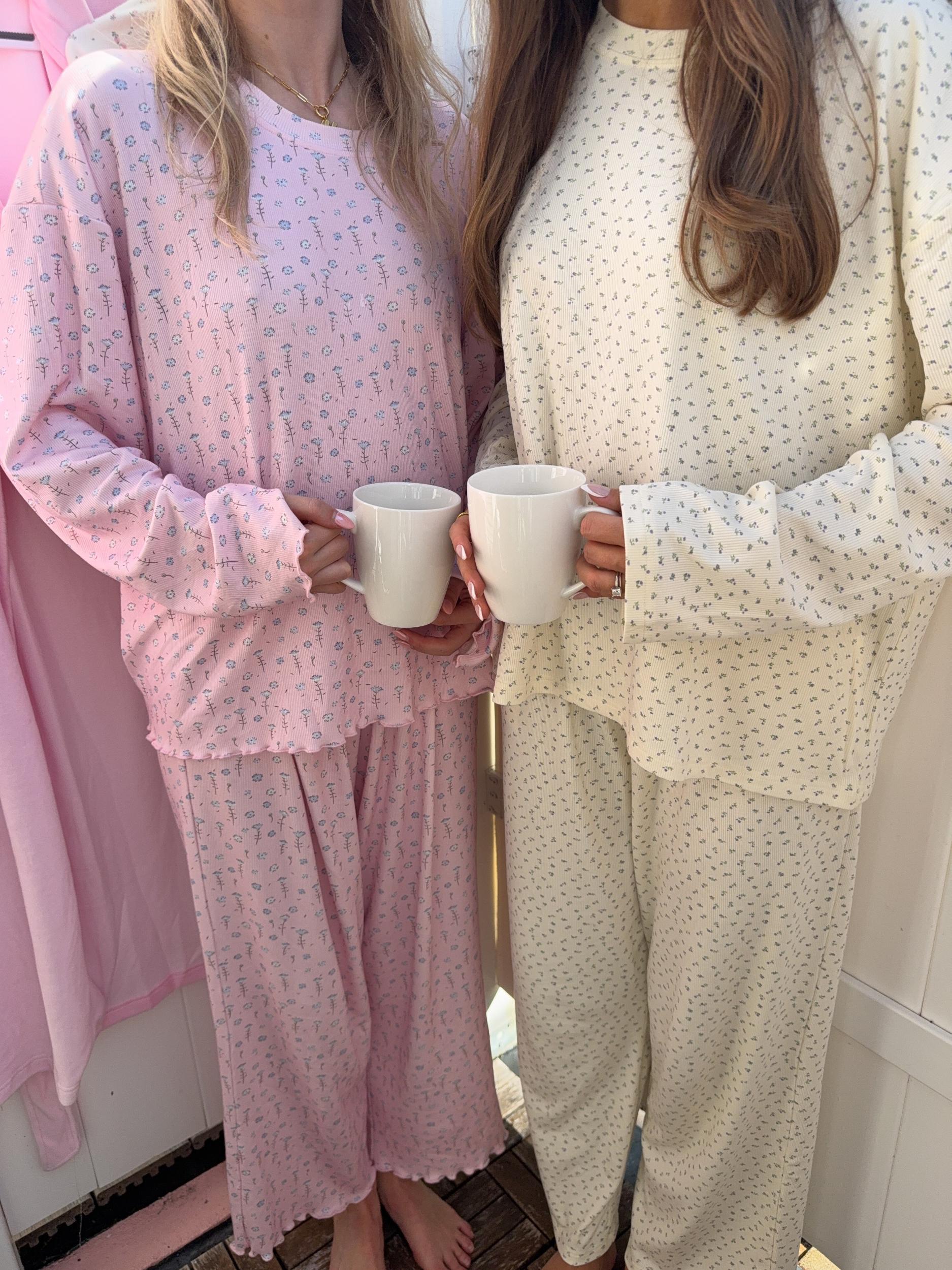 Pale Floral Long Sleeve Pajama Top Product Image