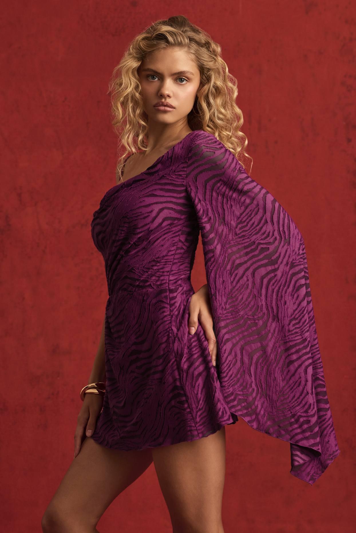 Devoré One-Sleeve A-Line Mini Dress in Berry Purple Product Image