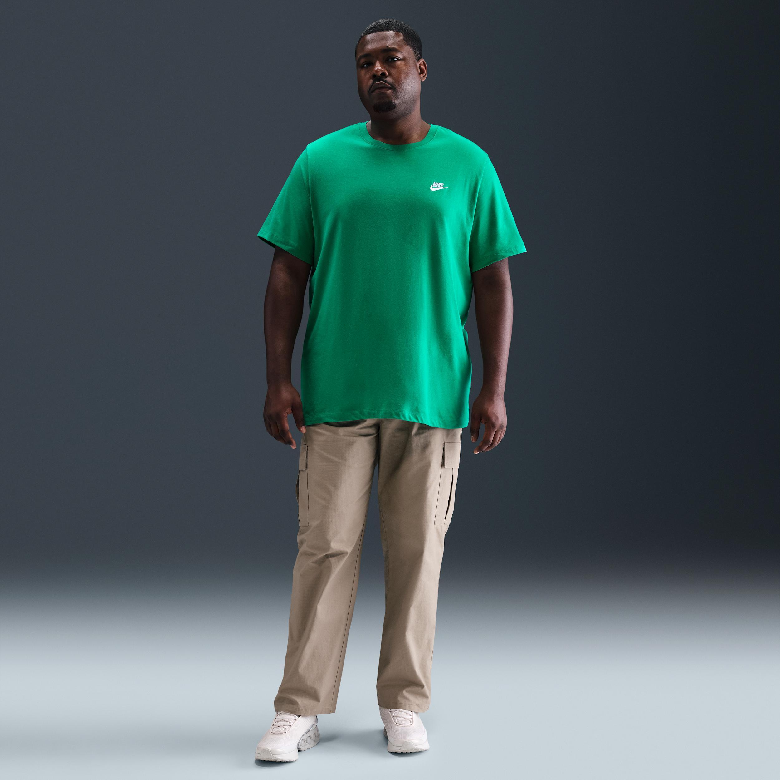 Nike Sportswear Club Men's T-Shirt Product Image
