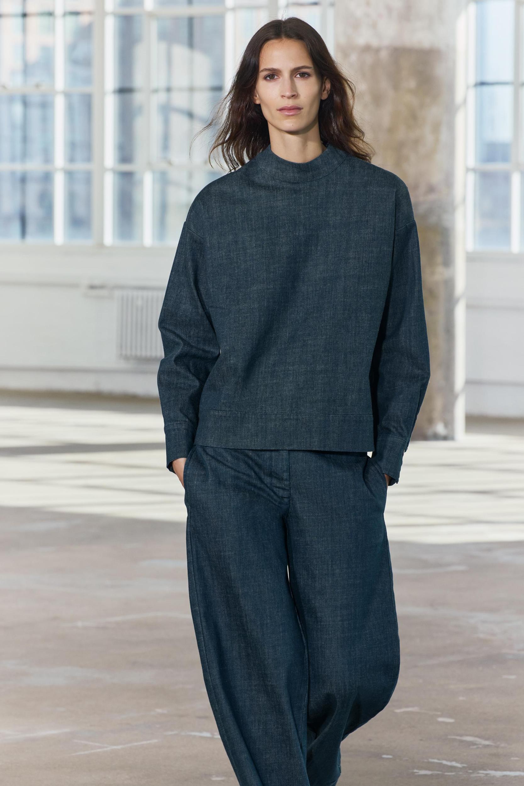 DENIM TOP ZW COLLECTION Product Image
