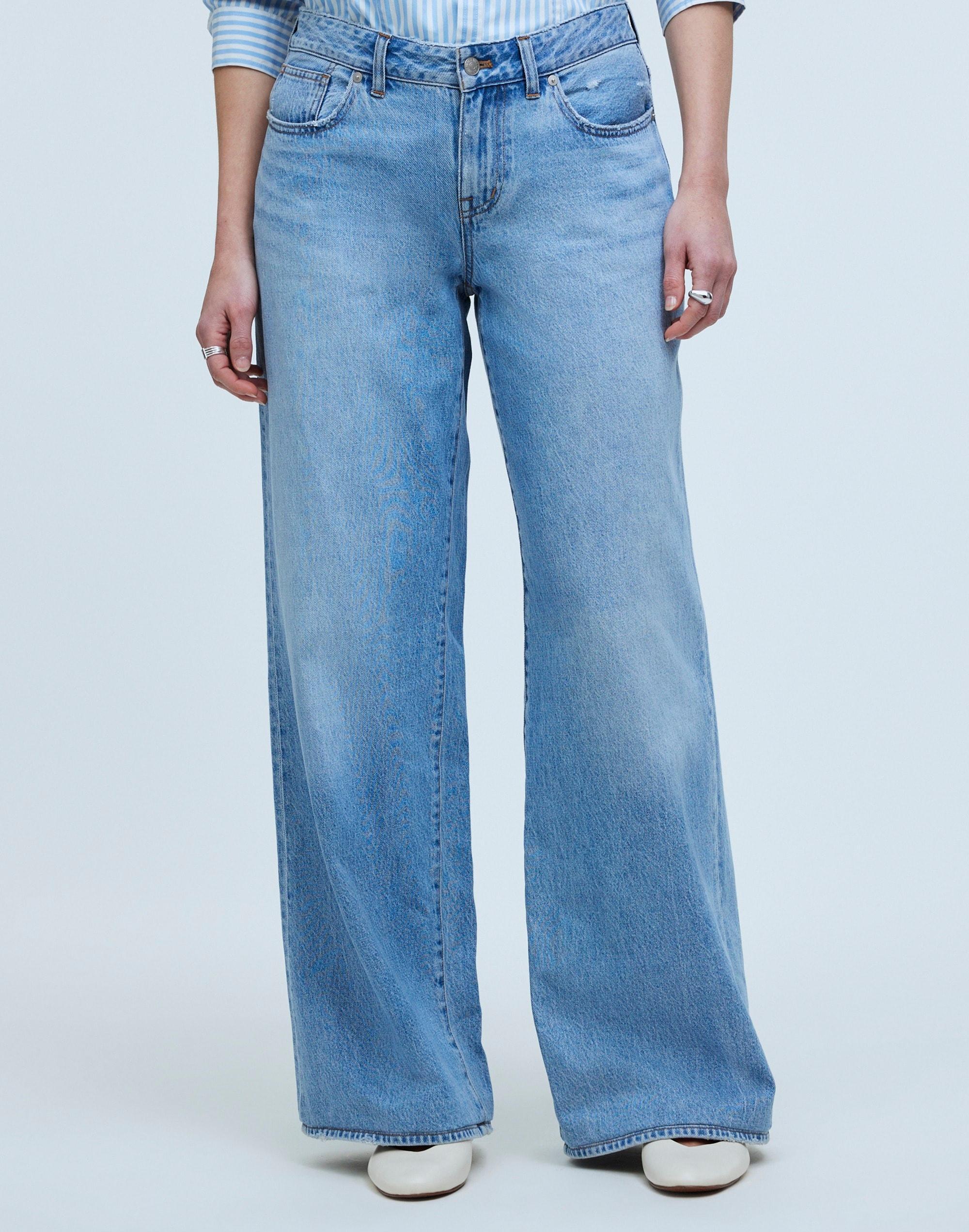 Curvy Low-Rise Superwide-Leg Jeans in Kendall Wash Product Image