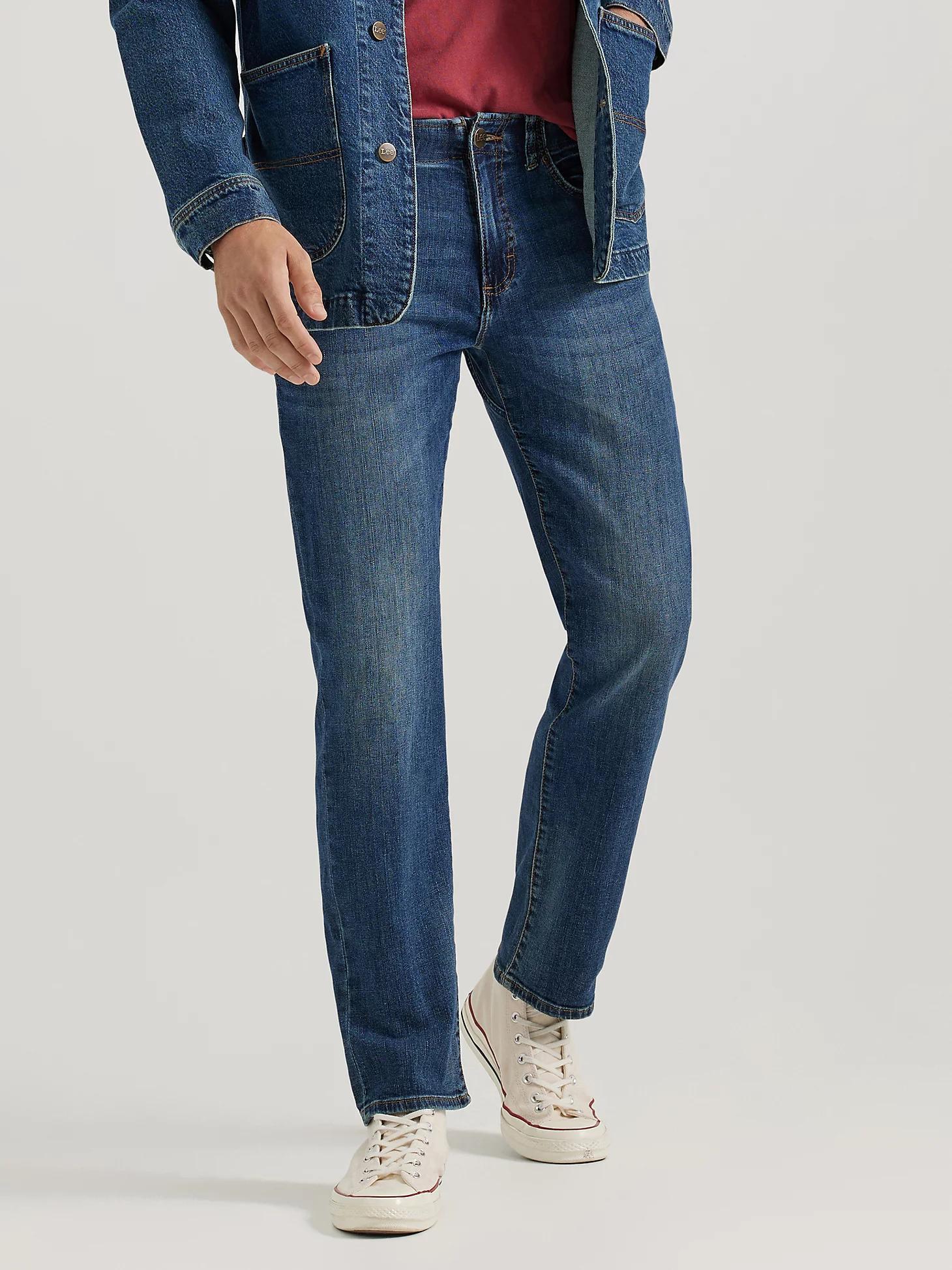 Men's Extreme Motion Straight Fit Tapered Leg Jean (Big & Tall) | Men's Jeans | Lee® Product Image