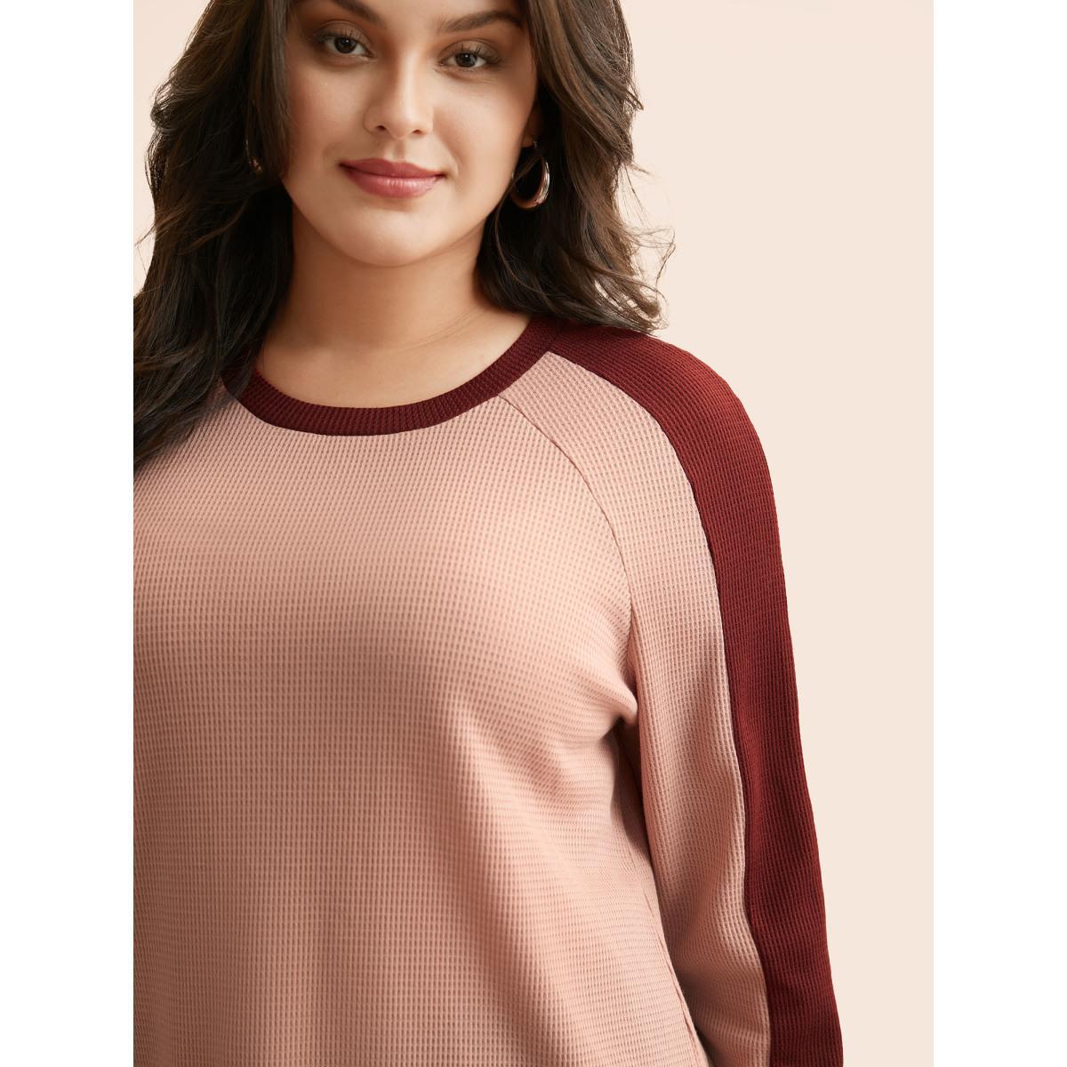 Plus Size Waffle Knit Contrast Patchwork T-shirt Dirtypink Women Elegant Texture Round Neck Everyday T-shirts BloomChic 26/4X Product Image