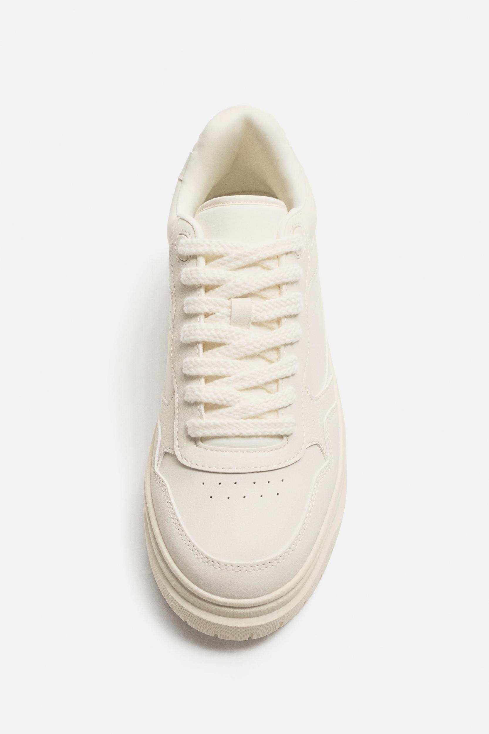 RETRO STYLE SNEAKERS Product Image