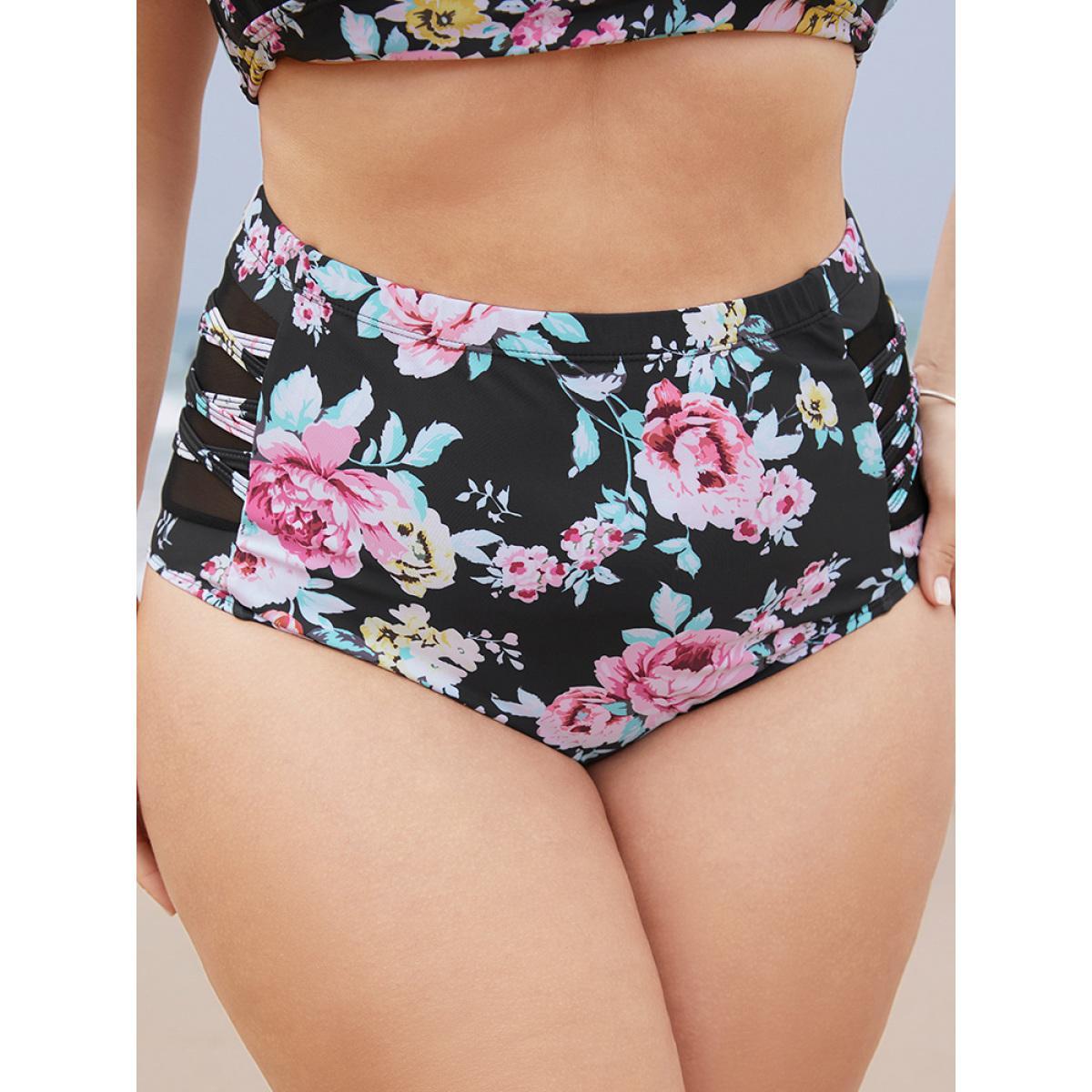 Plus Size Floral Crisscross Detail Mesh Insert Swim Bottom Women's Swimwear BlackFlower Vacation See through High stretch Skinny High Rise Curve Swim Bottoms BloomChic 26/4X Product Image