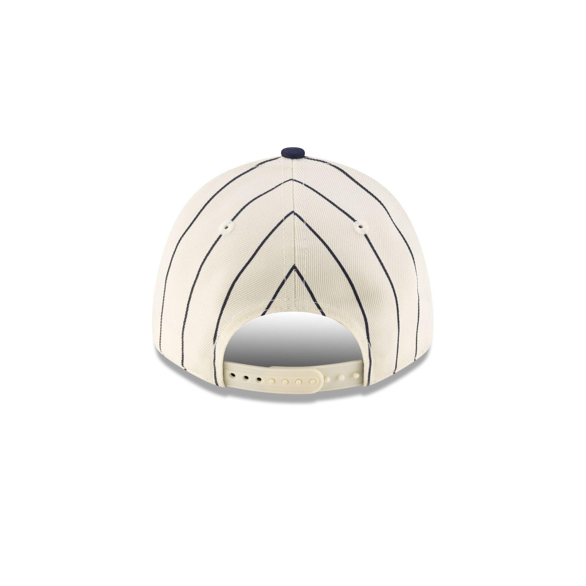 Club América Retro Pinstripe 9FORTY Snapback Hat Male Product Image
