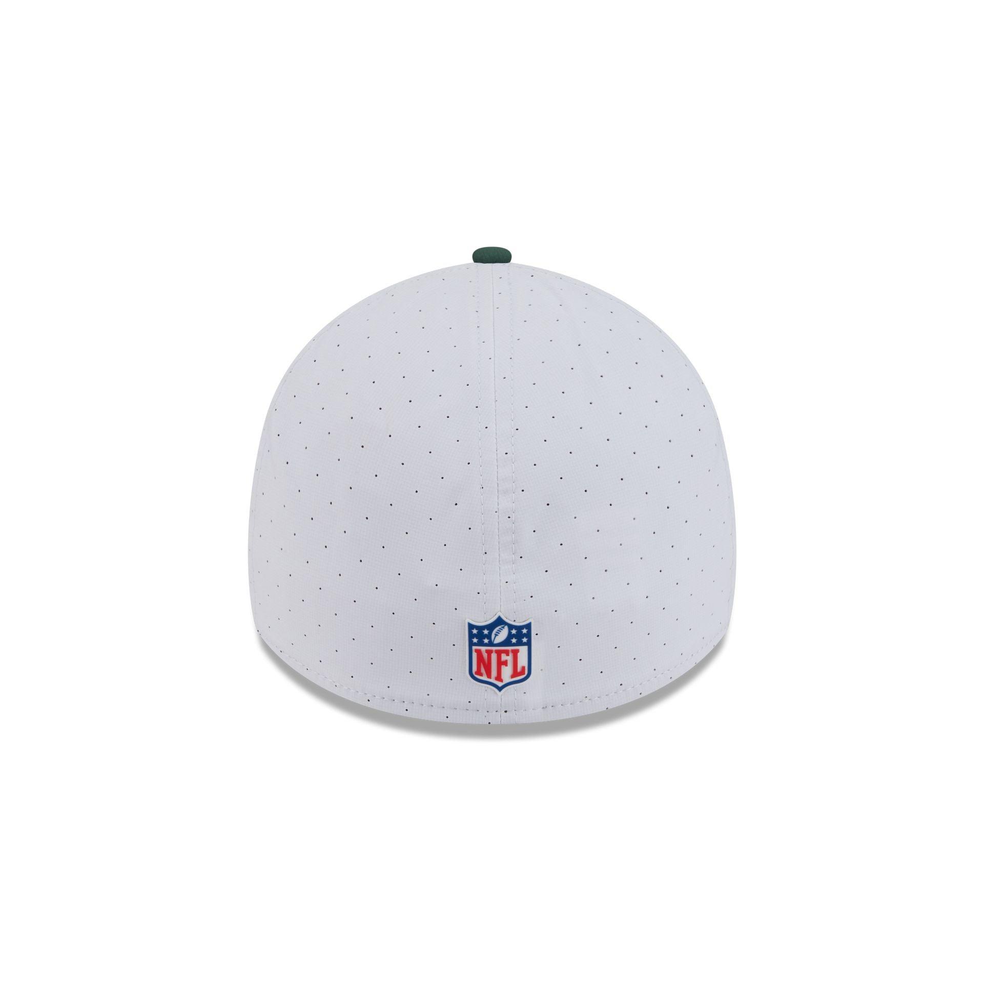 Dominican Republic Red Alt 9FORTY Snapback Hat Male Product Image