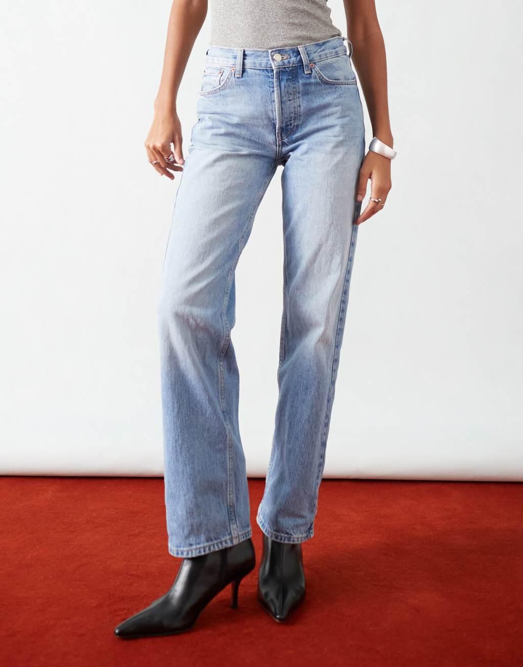 Topshop Runway mid rise straight jean in bleach Product Image