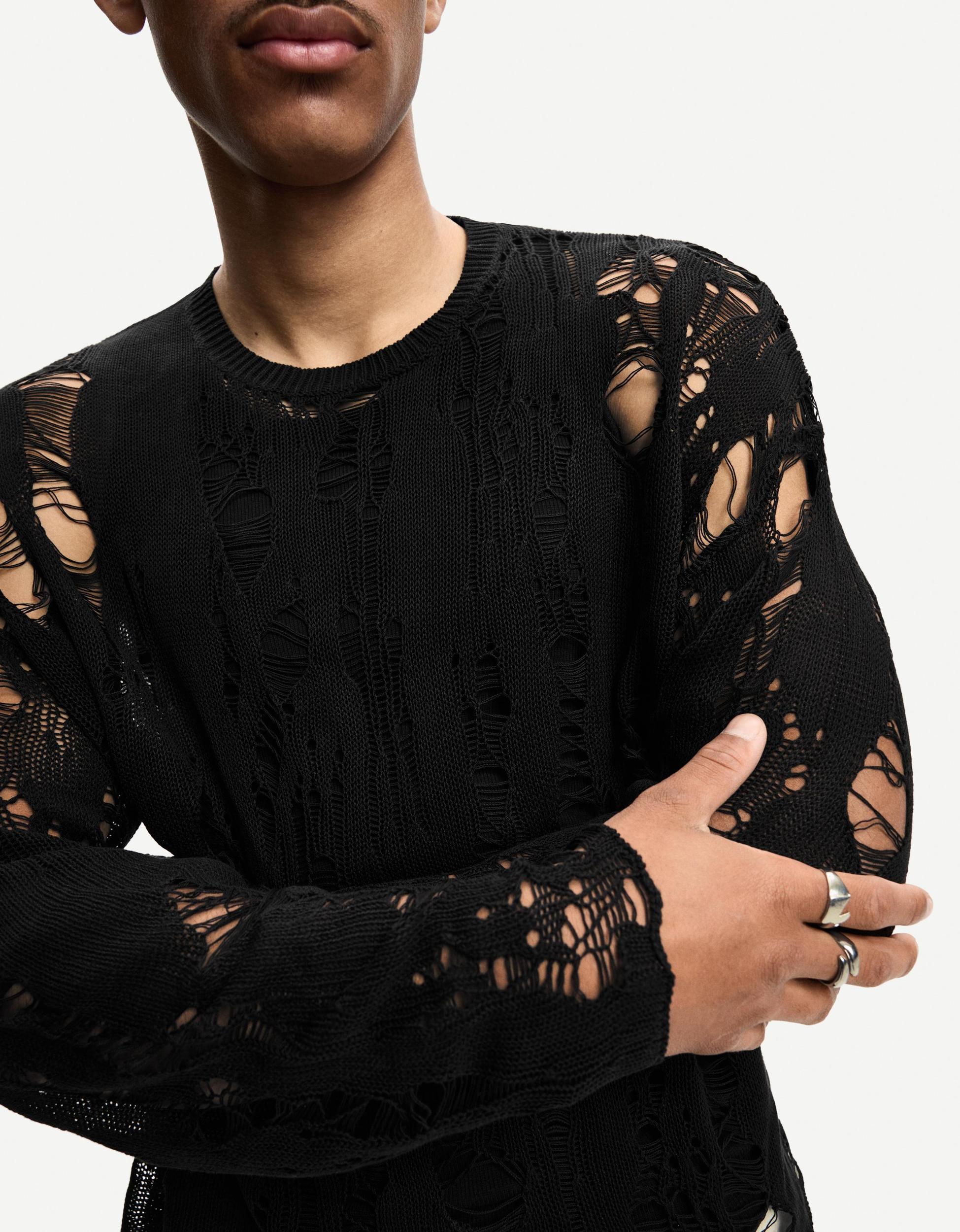 Ripped sweater Product Image