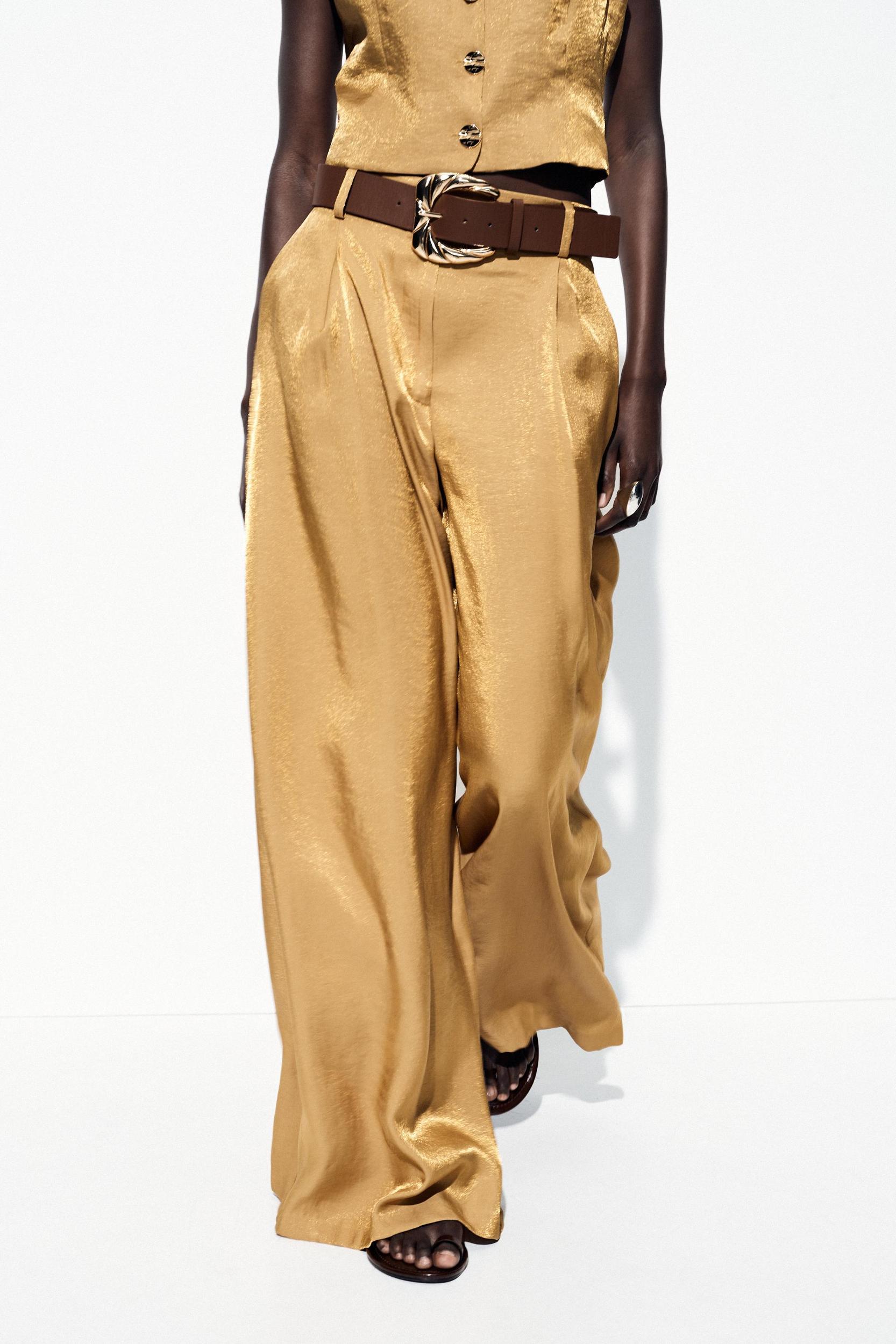 SATIN WIDE LEG BELTED PANTS Product Image